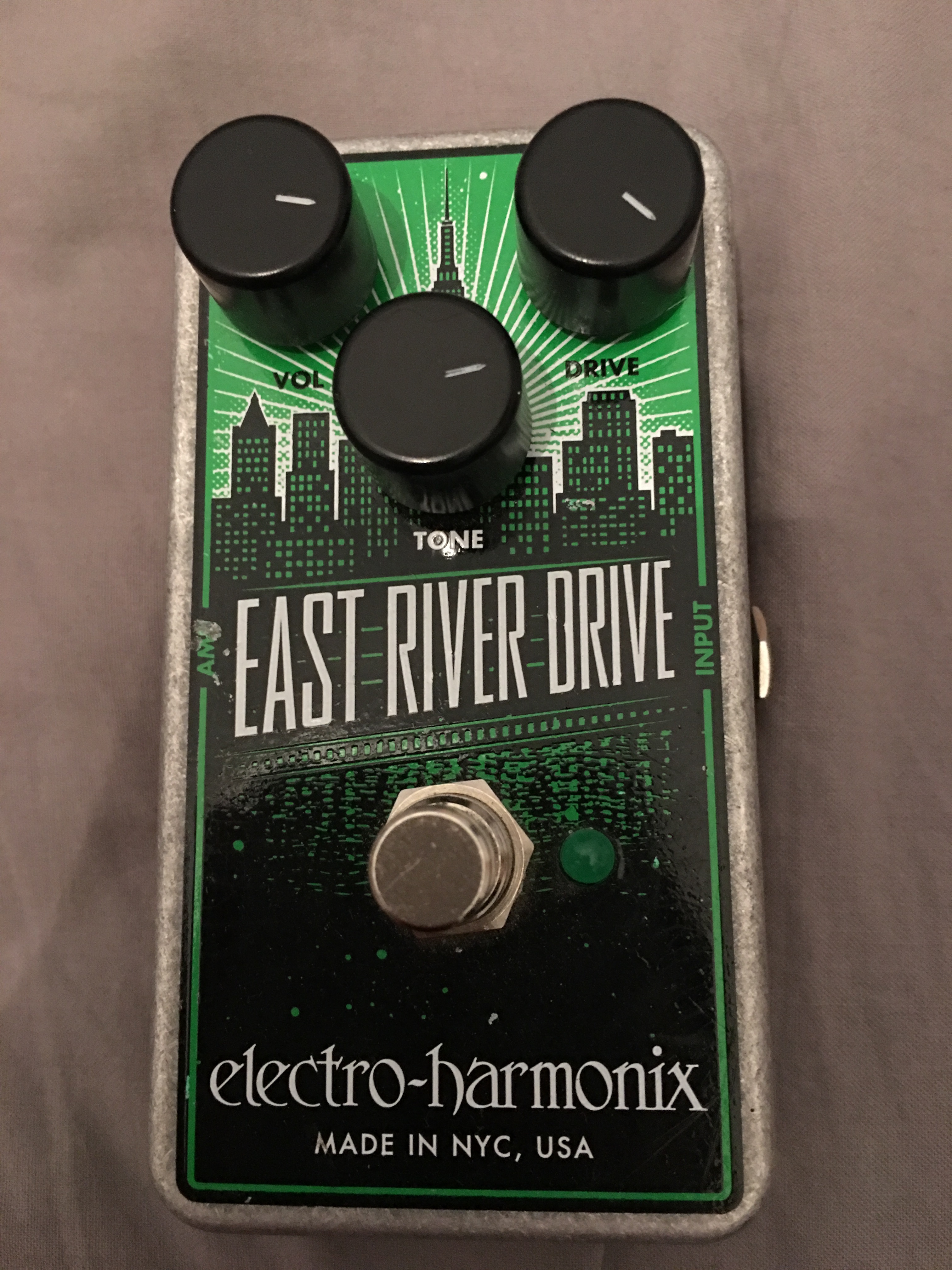 EAST RIVER DRIVE ElectroHarmonix East River Drive Audiofanzine