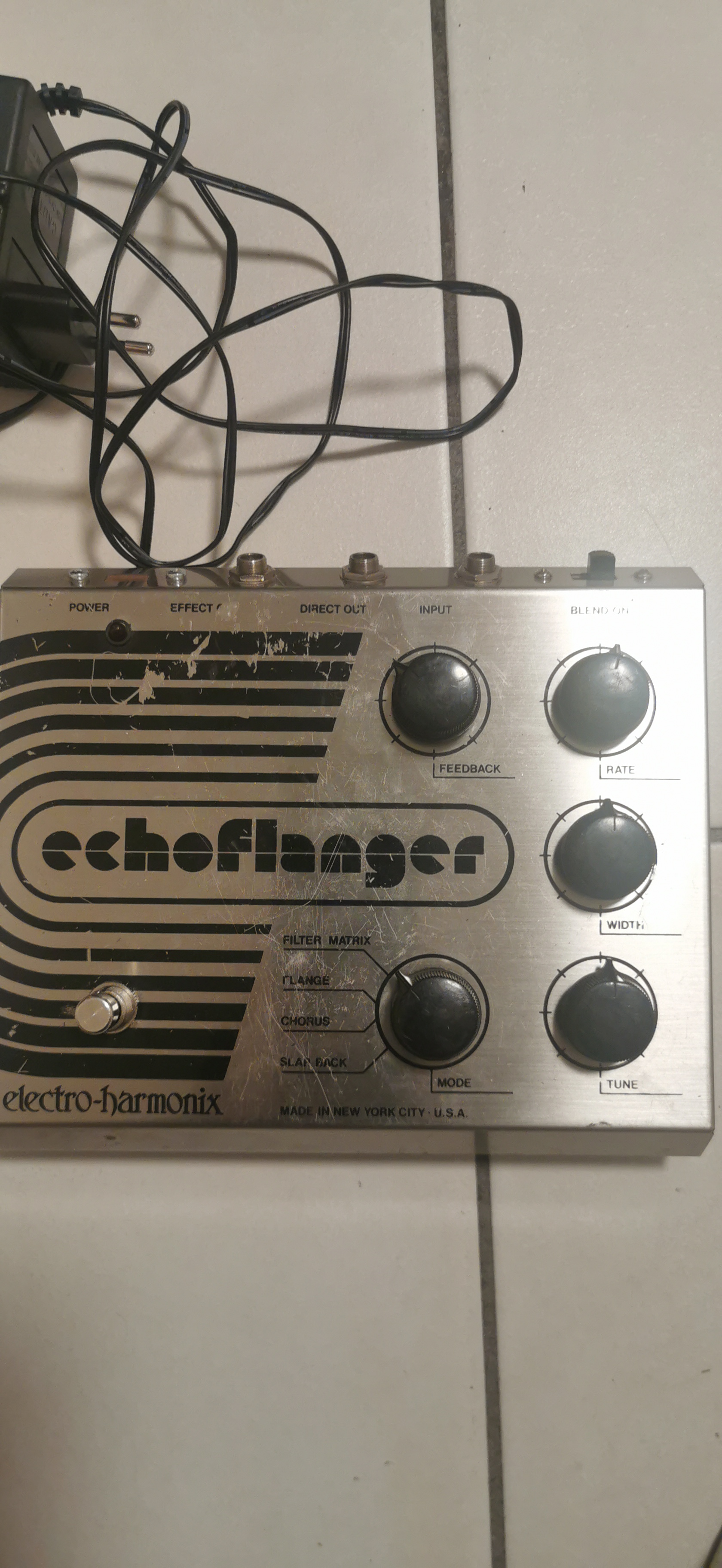 EchoFlanger ElectroHarmonix EchoFlanger Audiofanzine