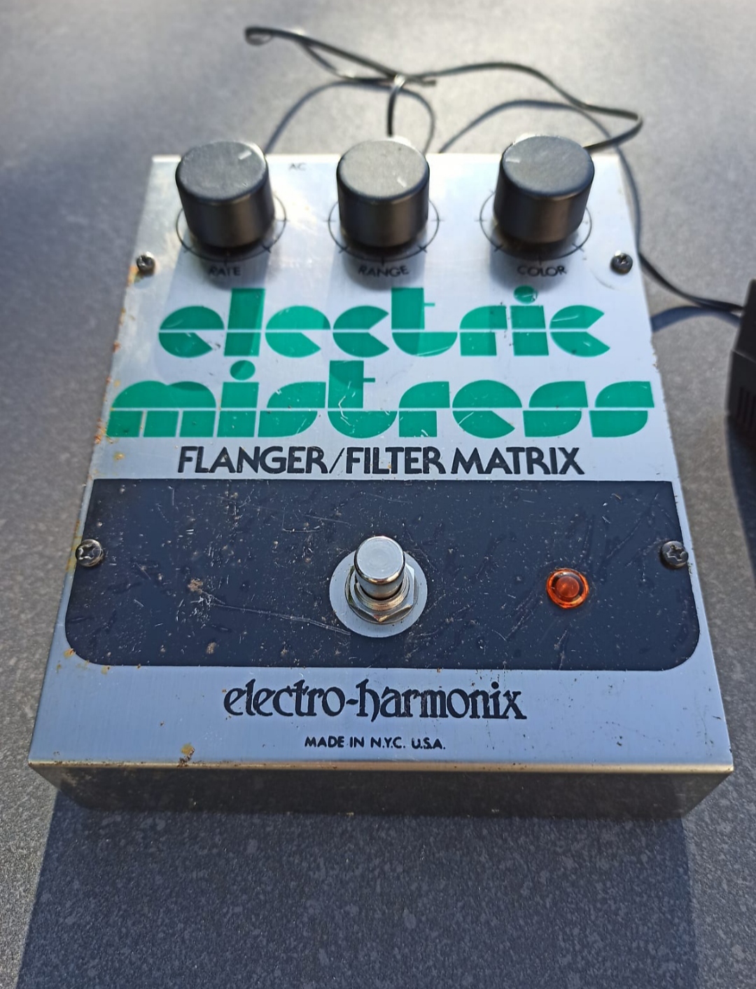 Electric Mistress - Electro-Harmonix Electric Mistress - Audiofanzine