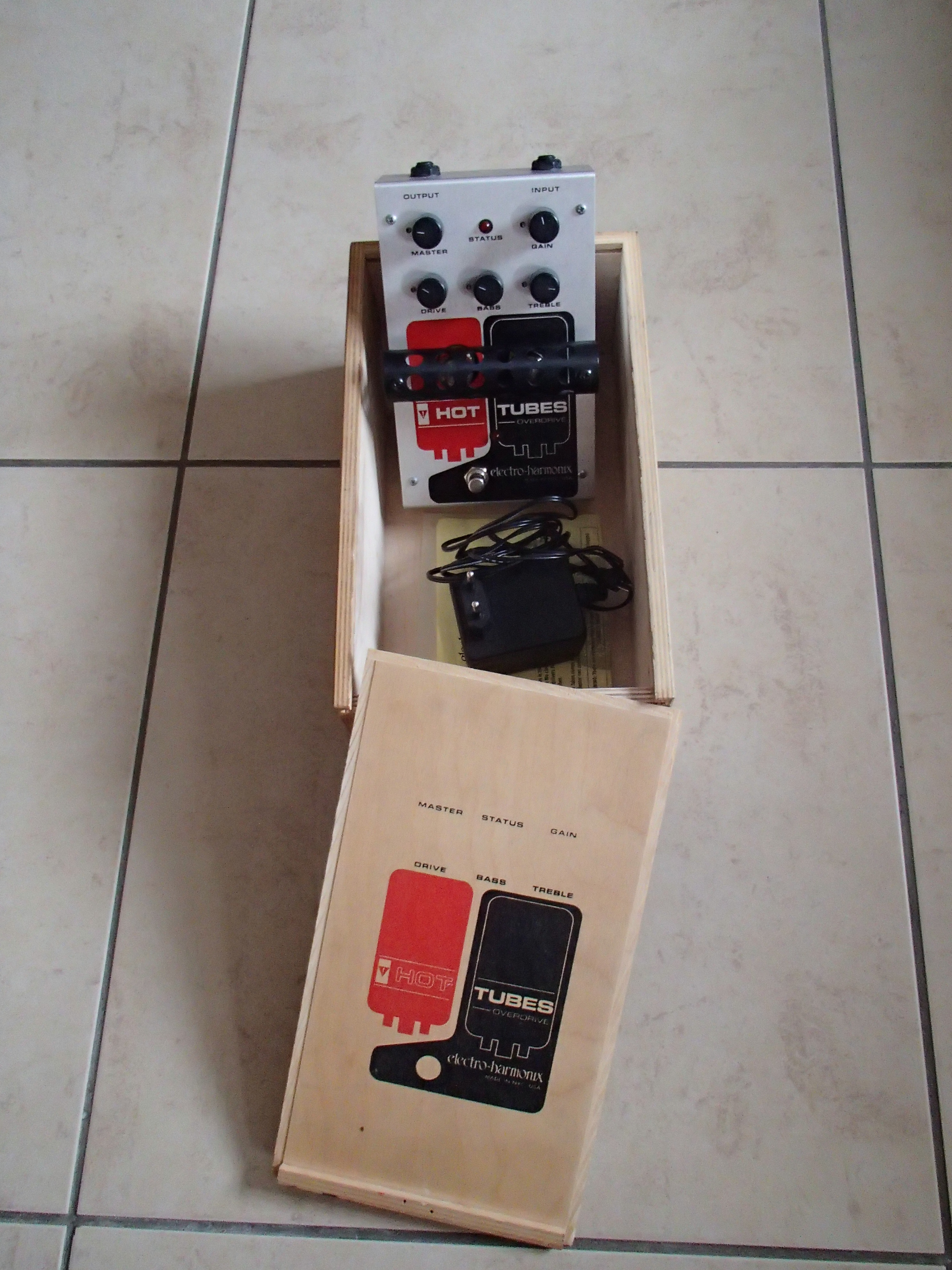 Hot Tubes ElectroHarmonix Hot Tubes Audiofanzine