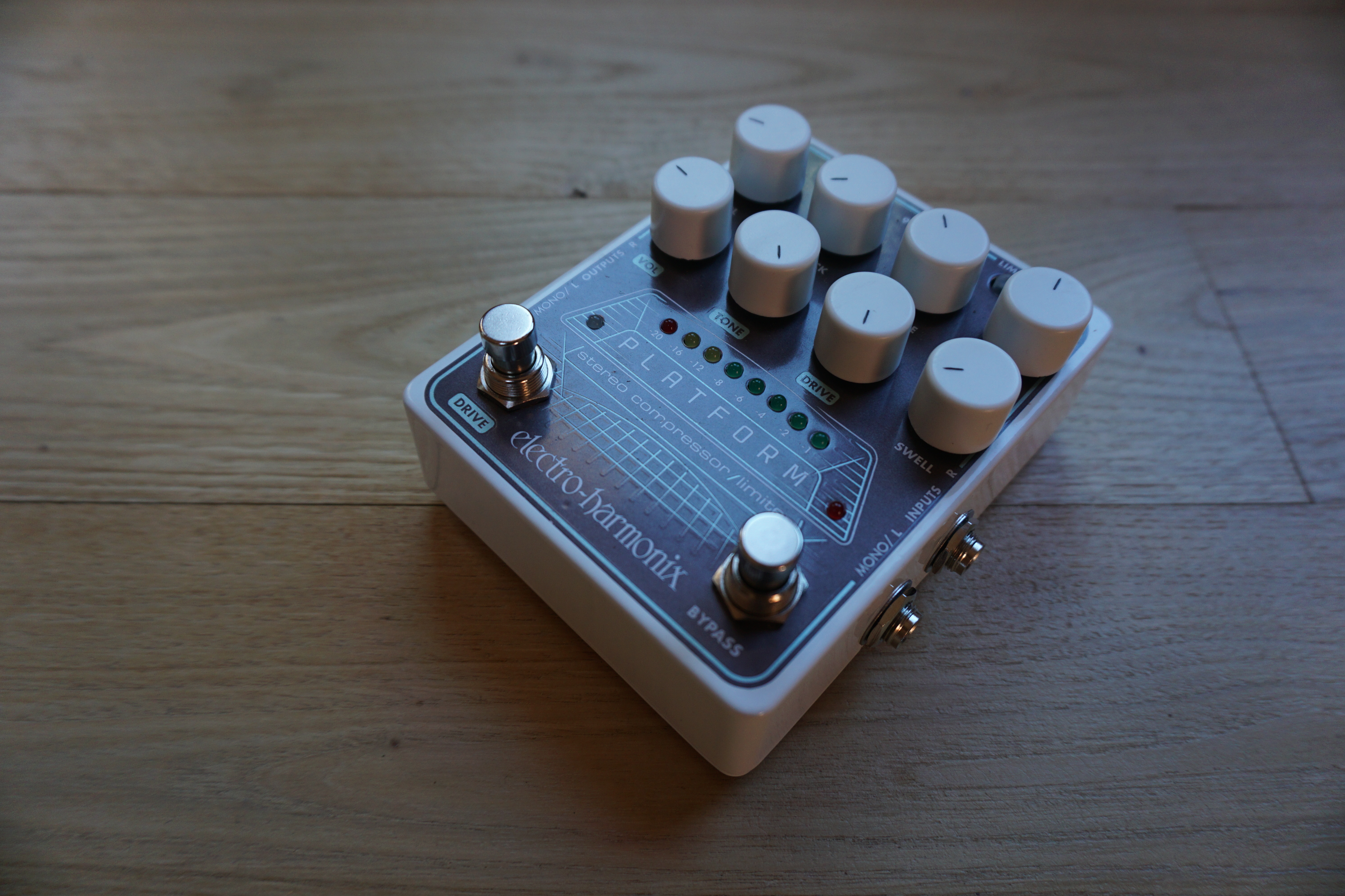 Platform - Electro-Harmonix Platform - Audiofanzine