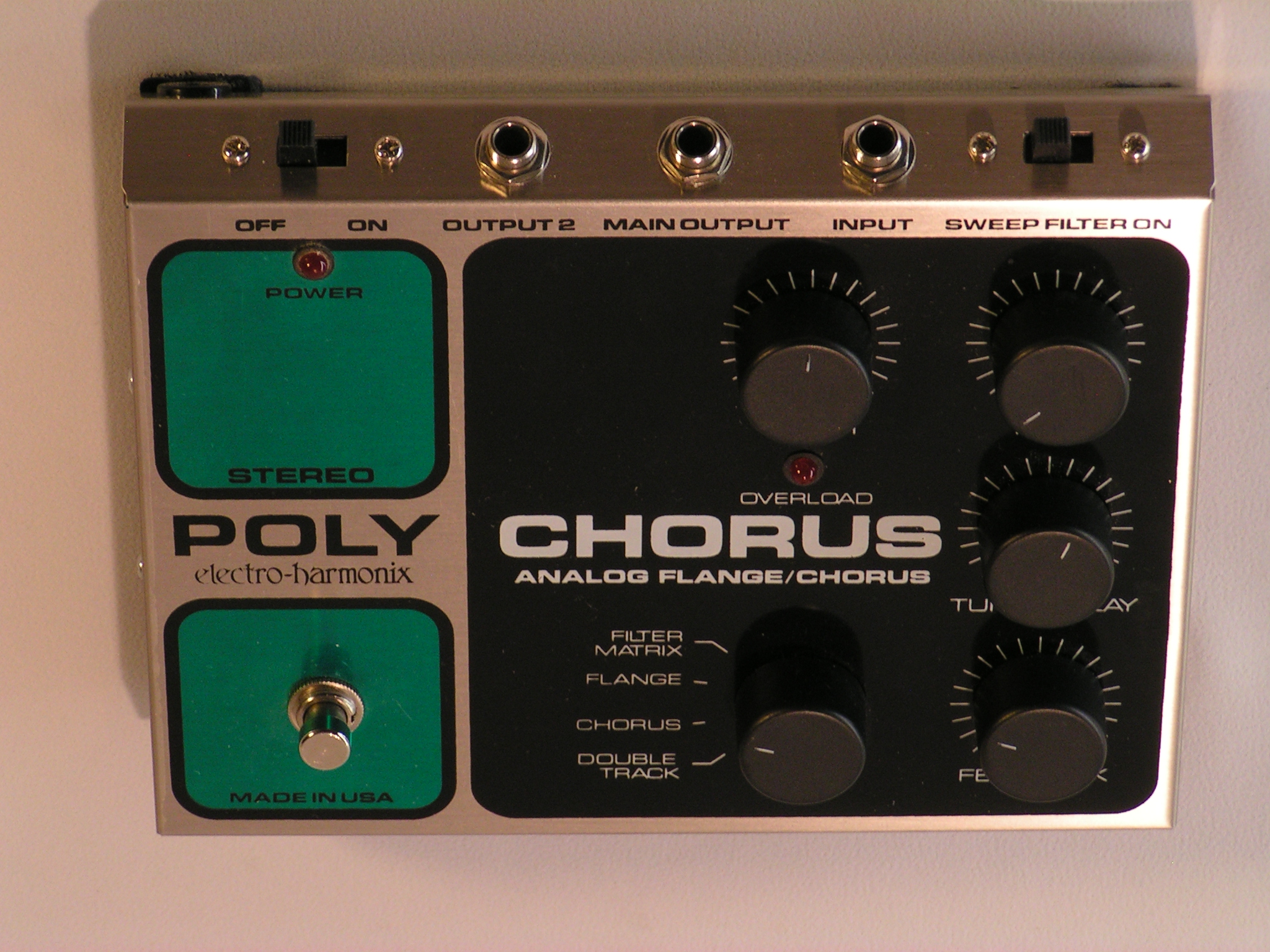 Electro-Harmonix Stereo Polychorus image (#1957468) - Audiofanzine