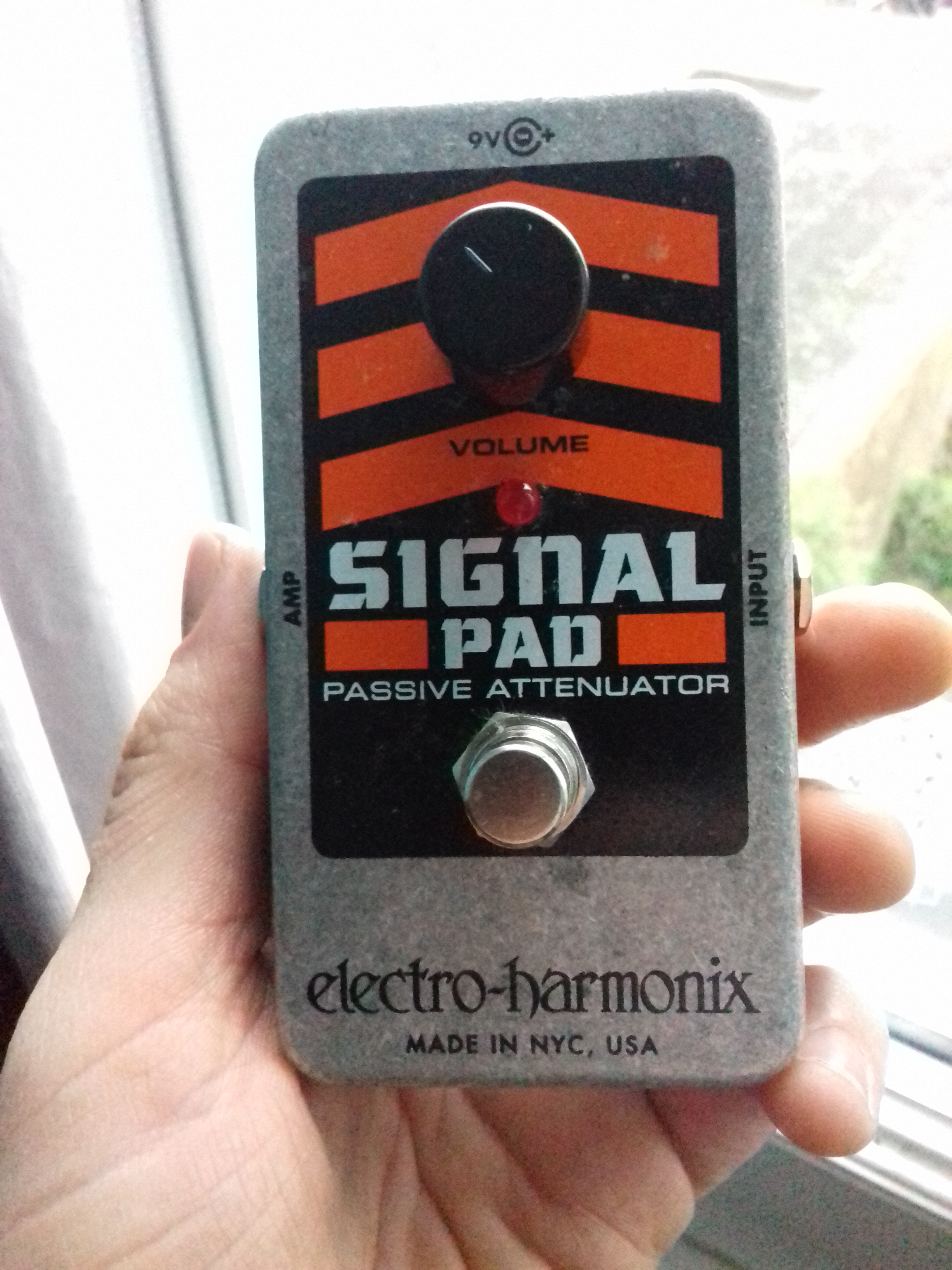 Signal Pad ElectroHarmonix Signal Pad Audiofanzine