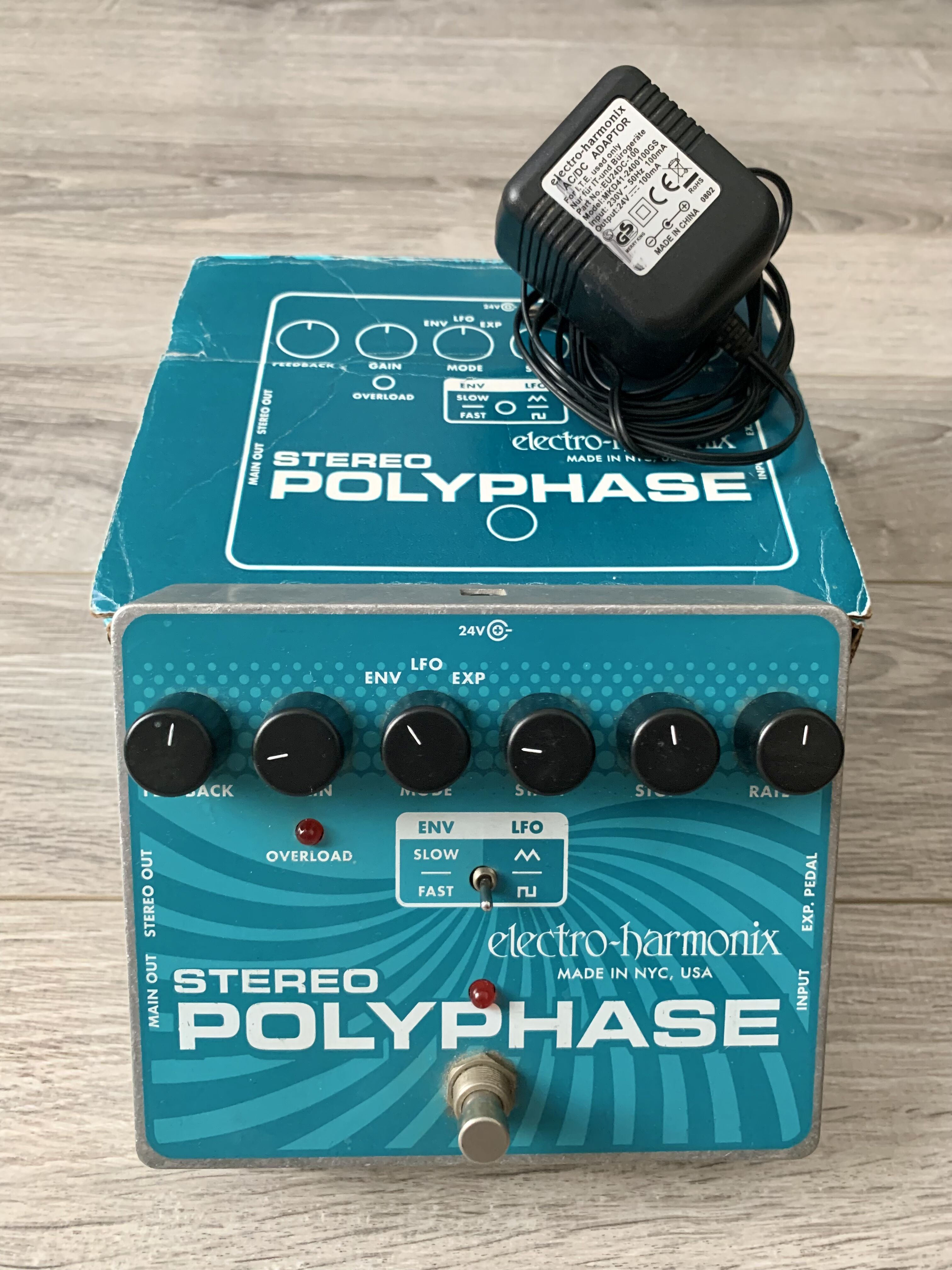 ブランド激安セール会場 Electro Harmonix Stereo Polyphase 並行輸入