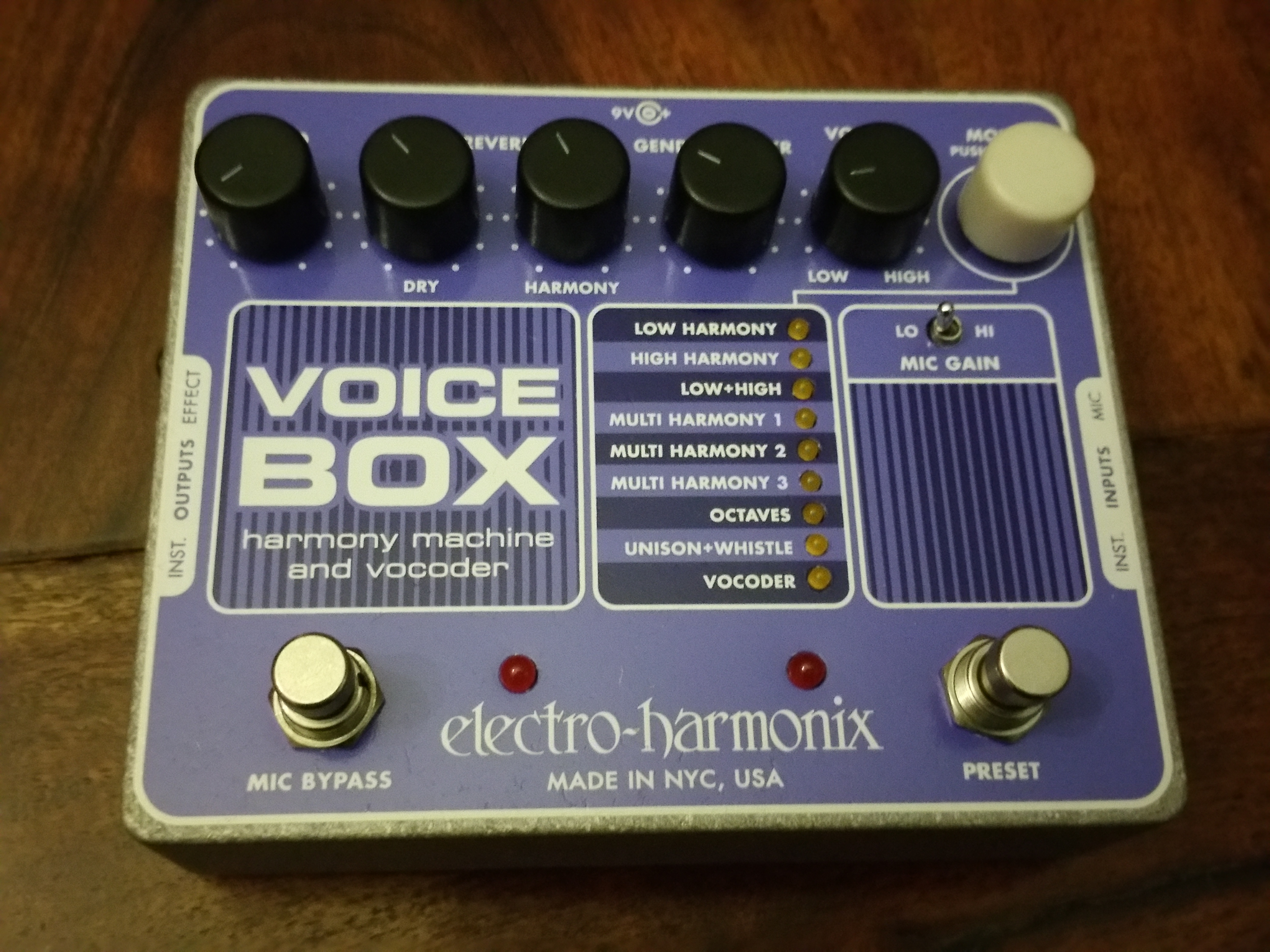 Voice Box - Electro-Harmonix Voice Box - Audiofanzine