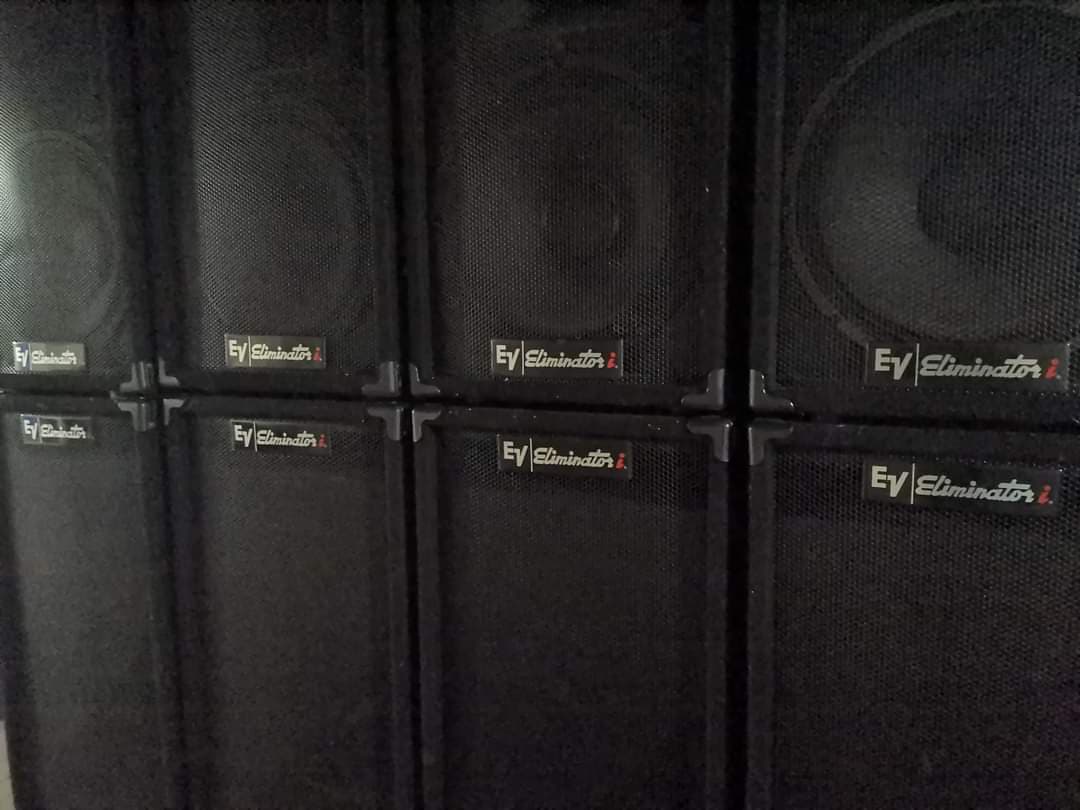 ELIMINATOR "i" ElectroVoice ELIMINATOR "i" Audiofanzine