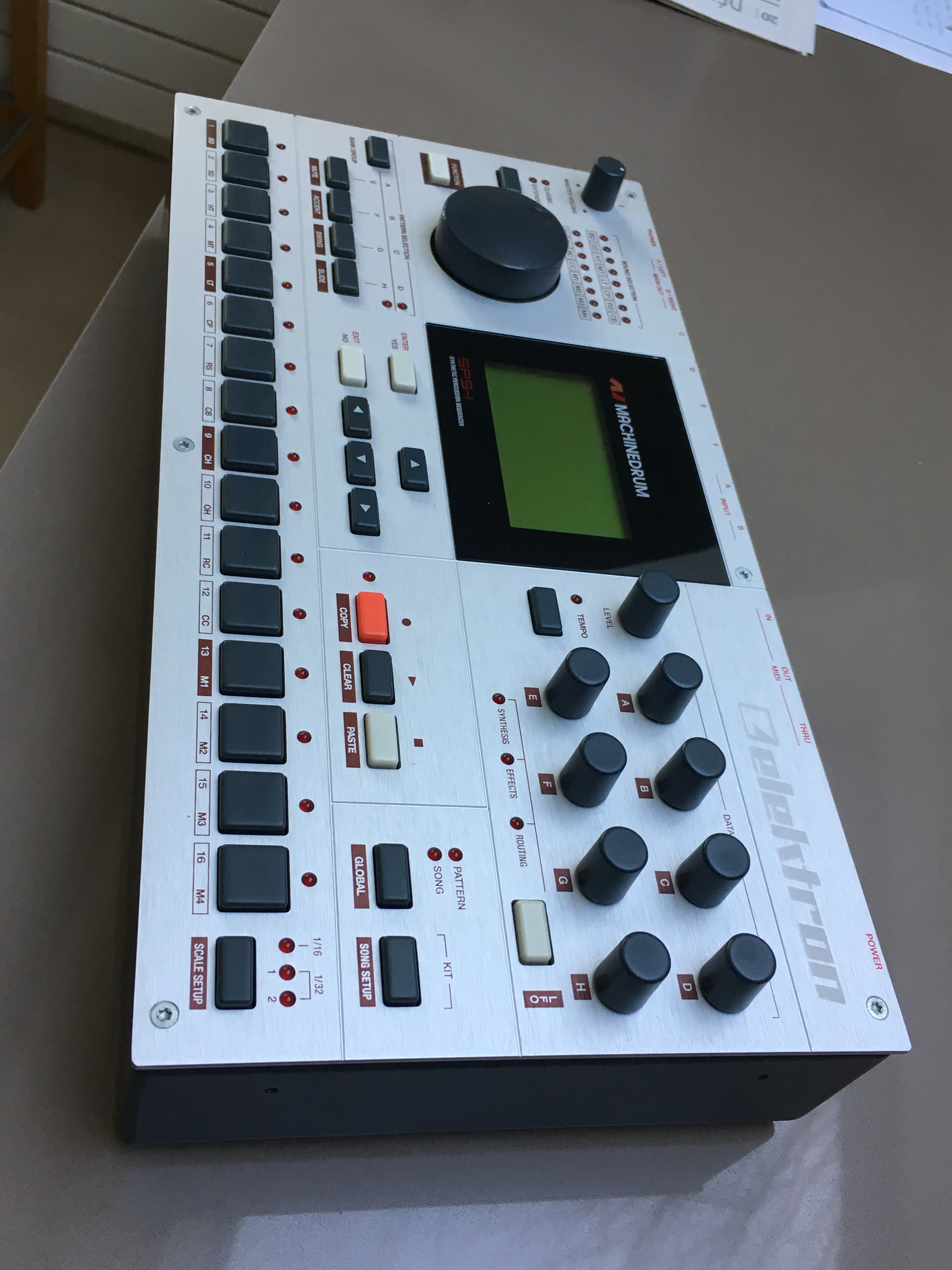 Elektron Machinedrum SPS1 image (2059412) Audiofanzine