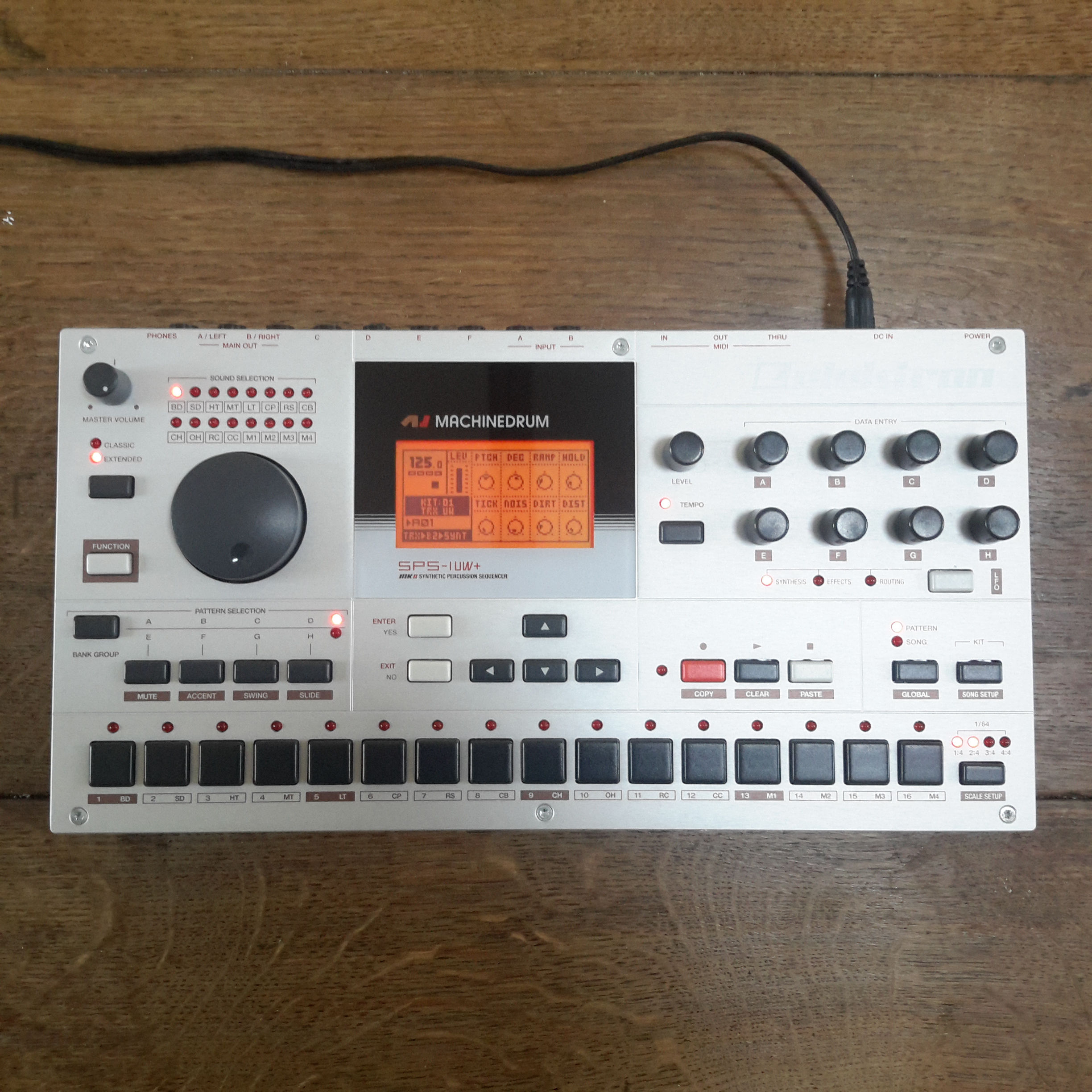 Elektron Machinedrum SPS1UW MKII image (1768794) Audiofanzine