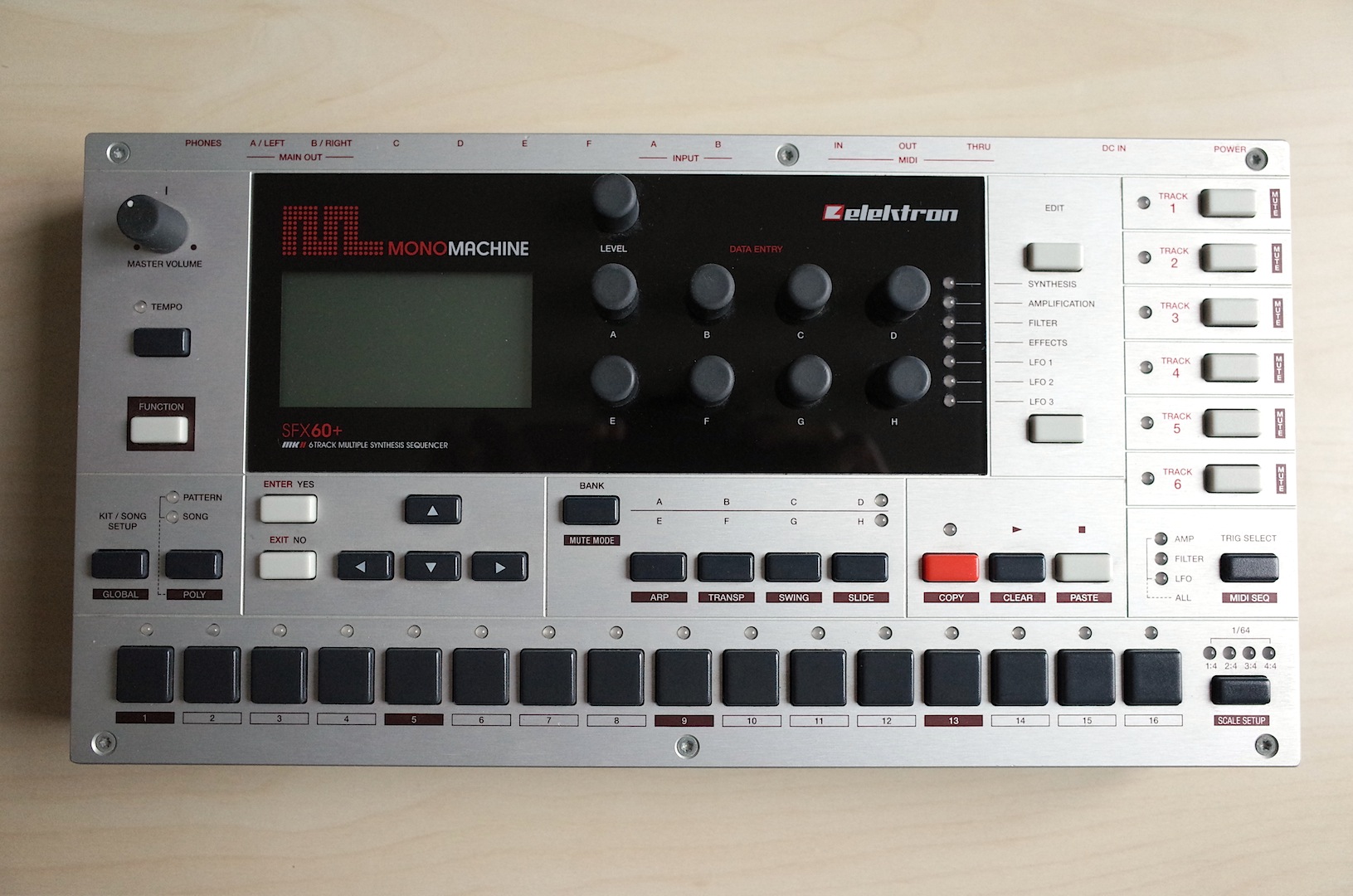 Elektron Monomachine SFX60+ MKII image (1424597) Audiofanzine