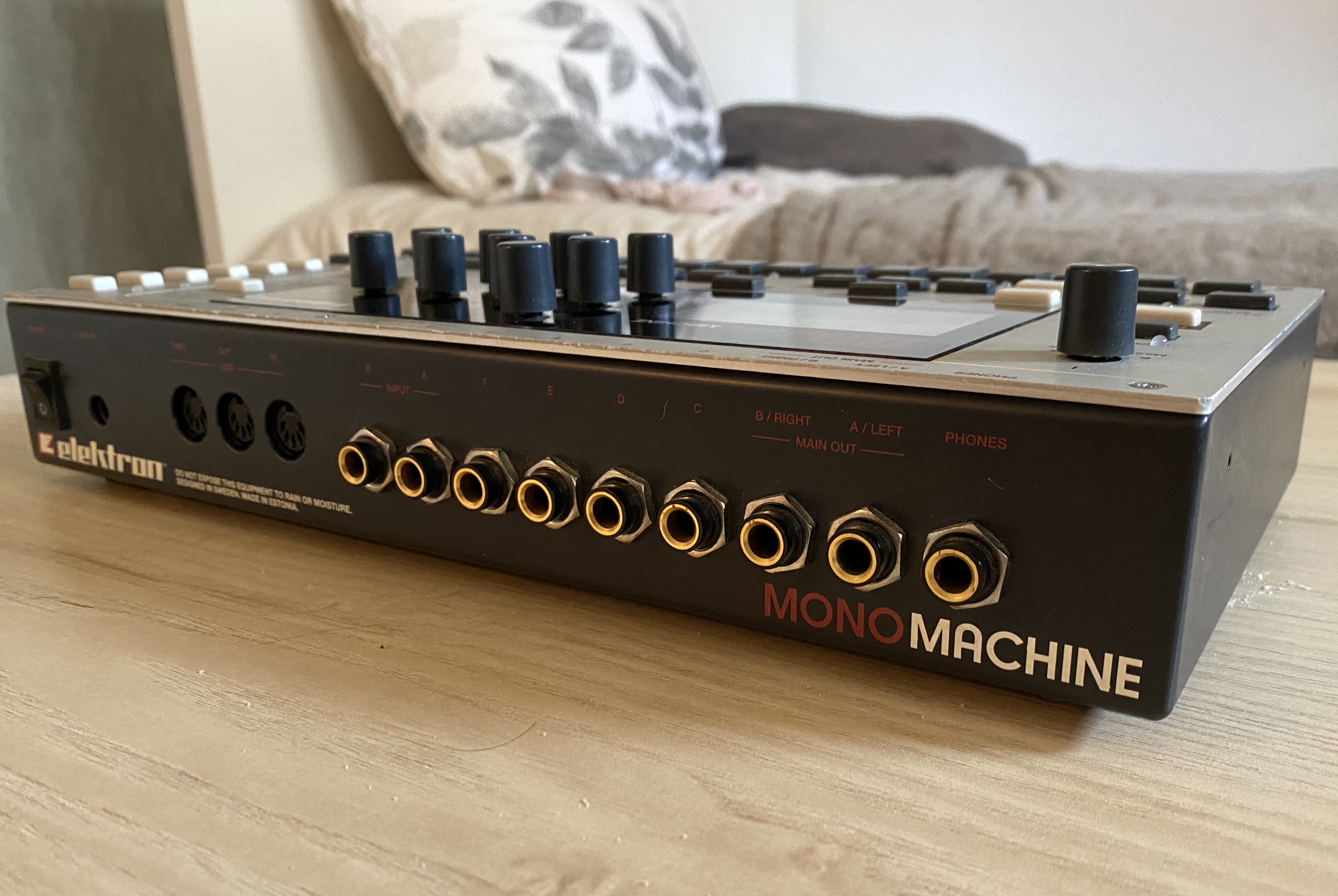 Monomachine SFX60 Elektron Monomachine SFX60 Audiofanzine
