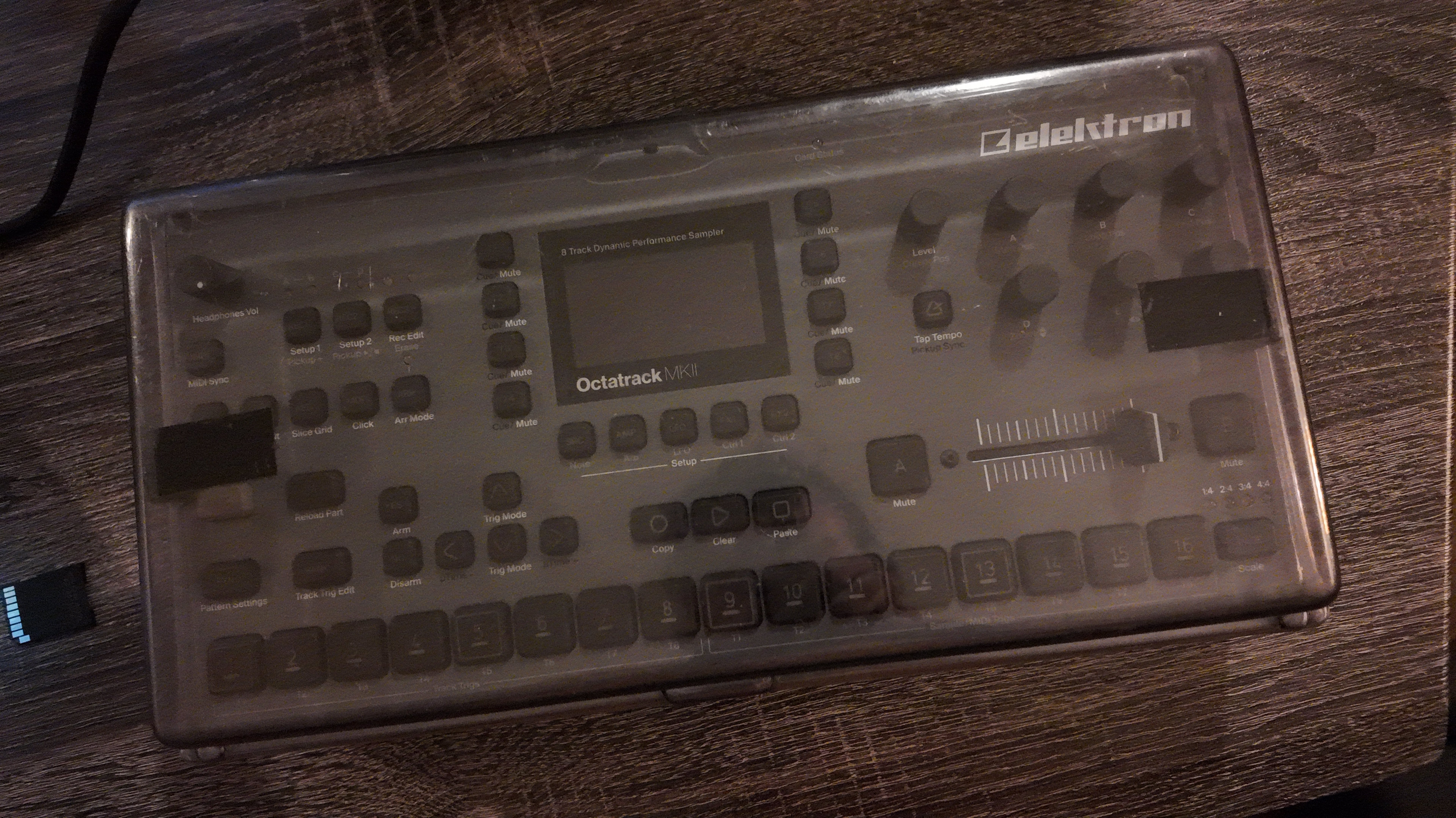 Octatrack MKII - Elektron Octatrack MKII - Audiofanzine