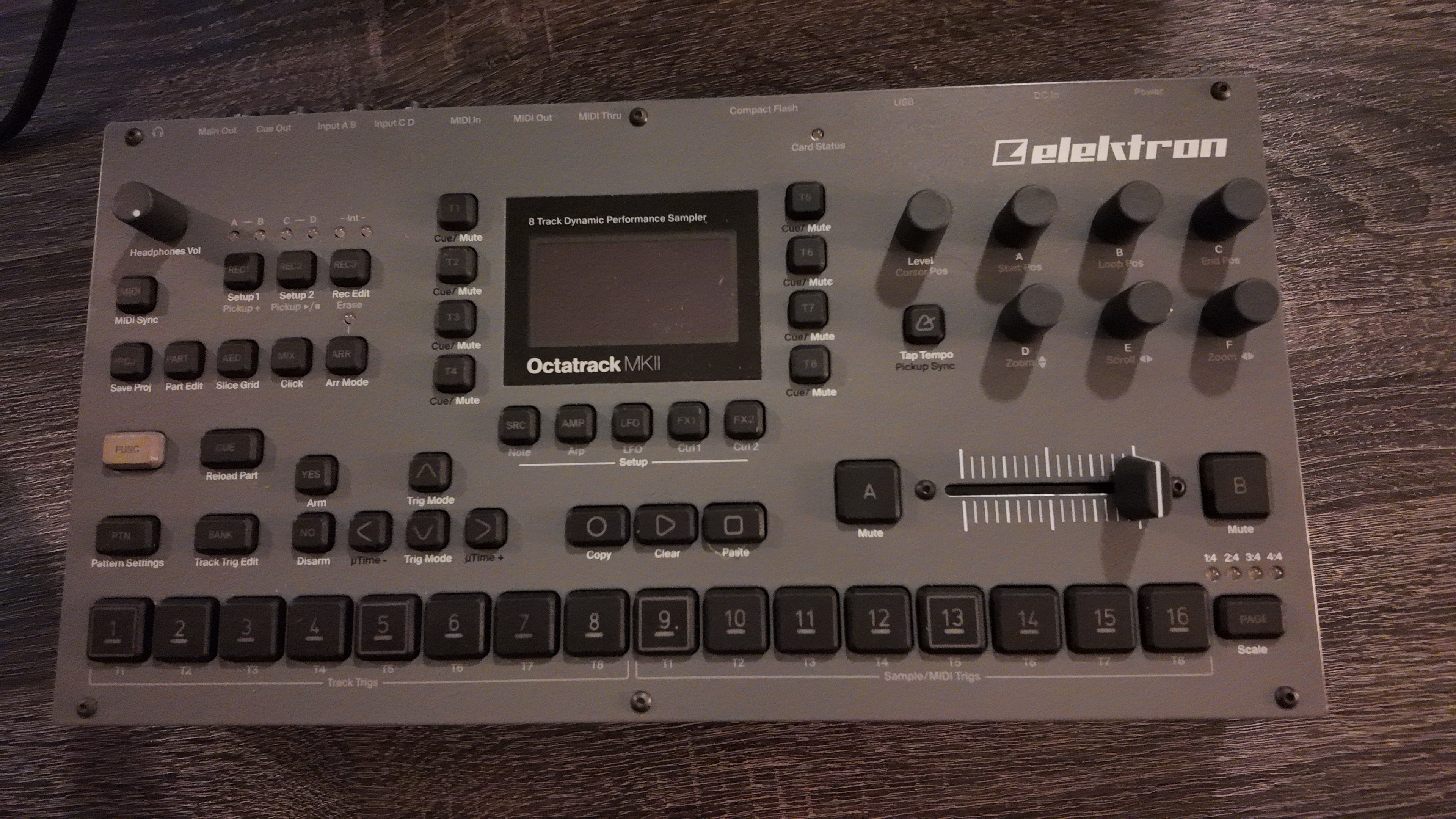 Octatrack MKII - Elektron Octatrack MKII - Audiofanzine