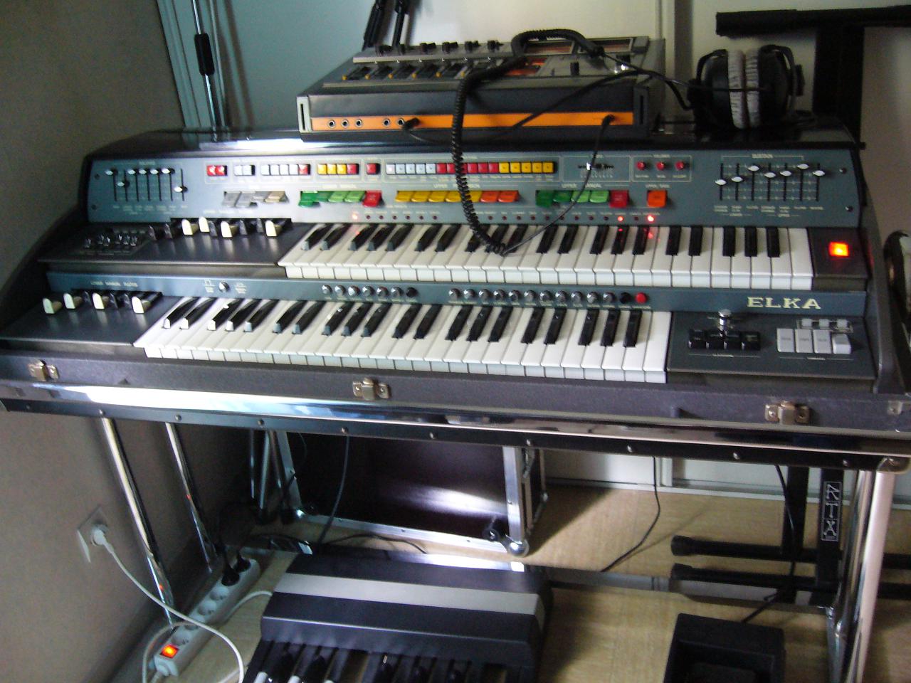 ELKA X 705 image (#77910) - Audiofanzine