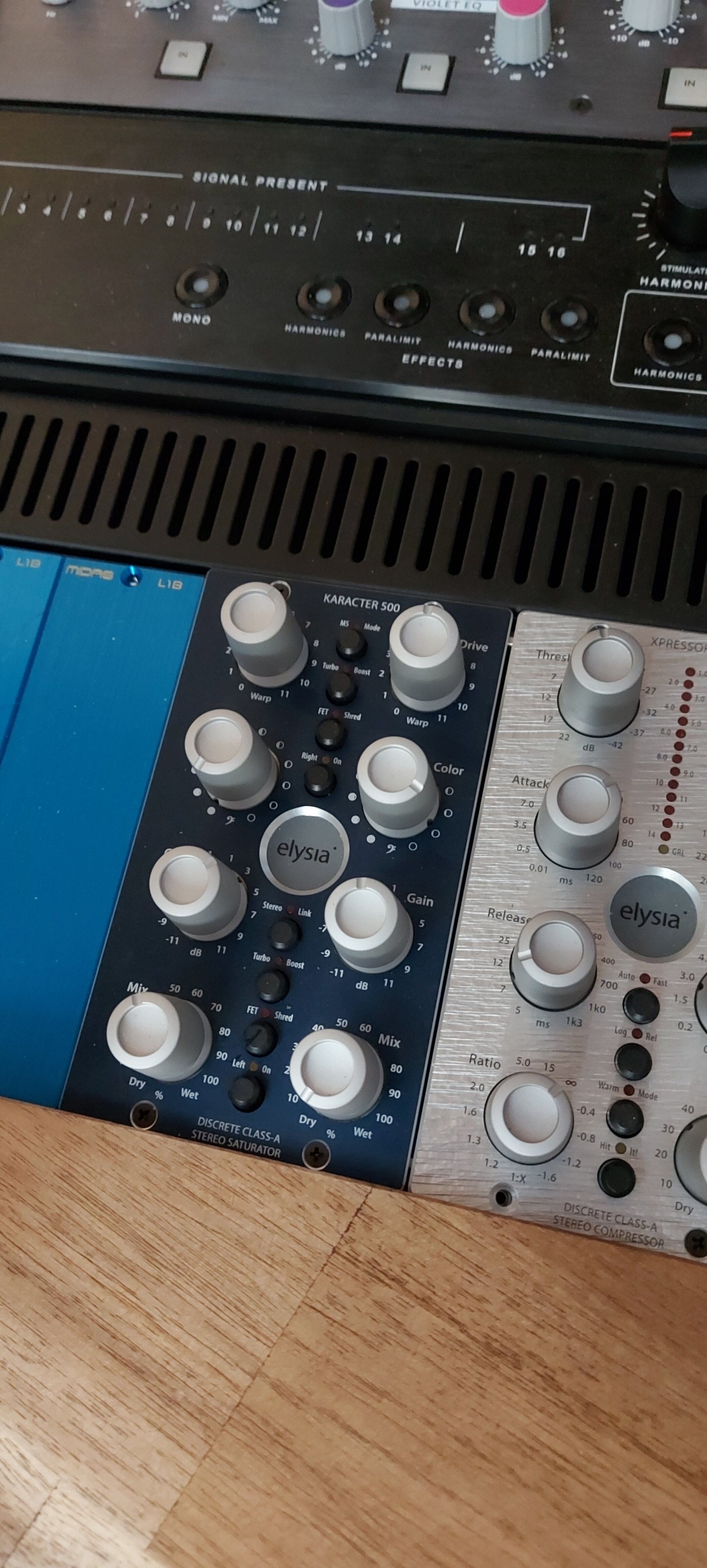 Karacter 500 Elysia Karacter 500 Audiofanzine
