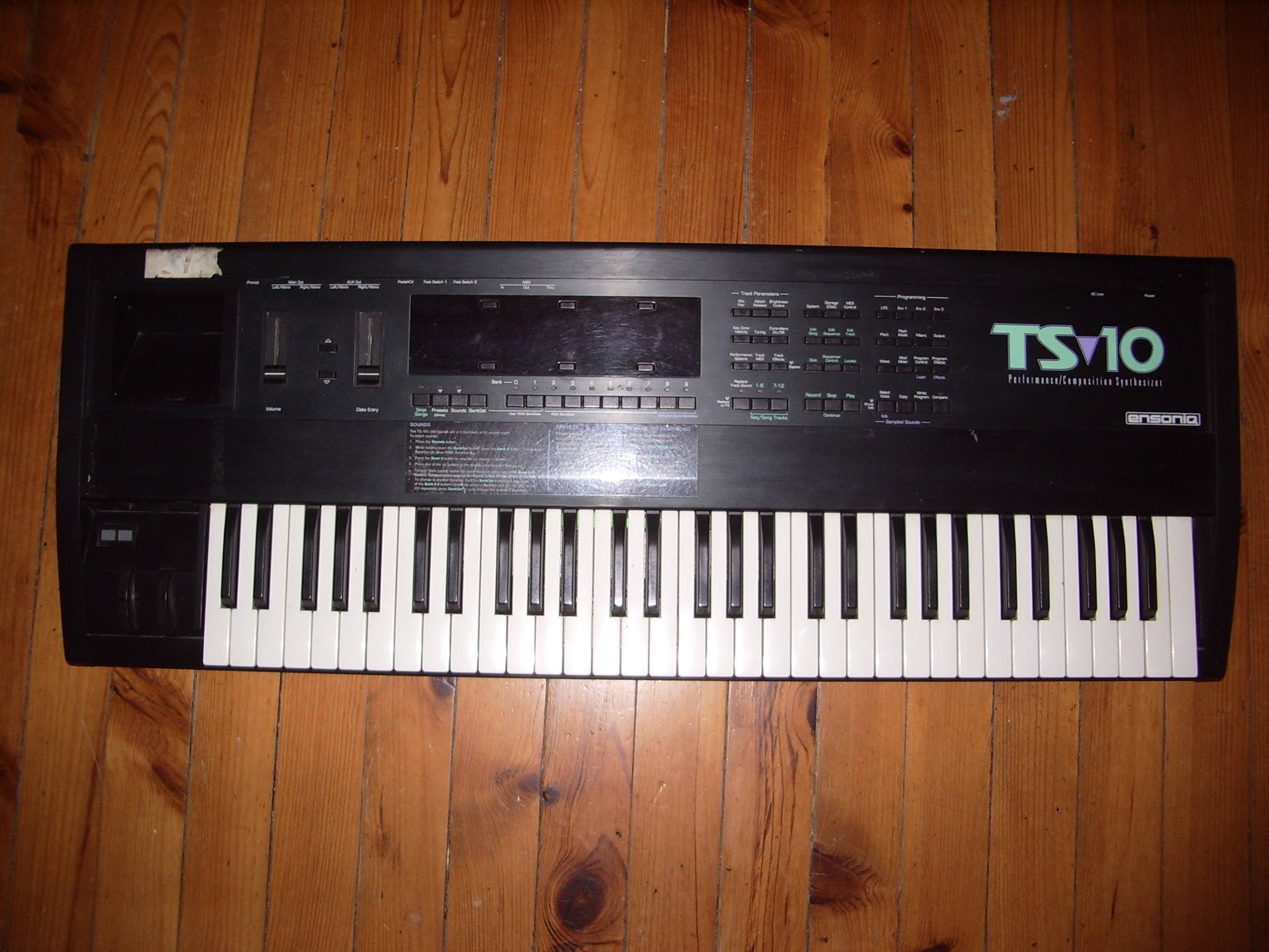 Photo Ensoniq TS10 Ensoniq TS10 (50859) (151626) Audiofanzine