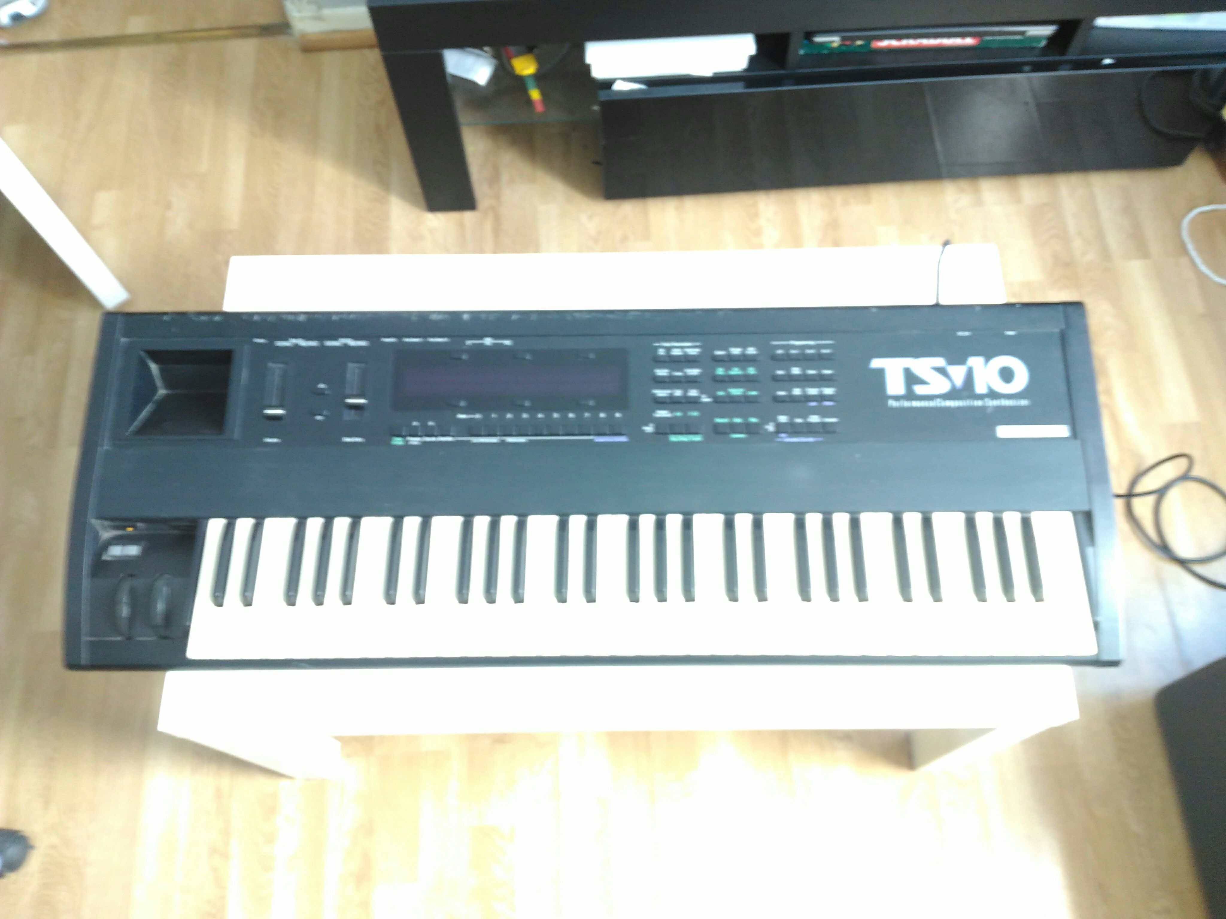 TS10 Ensoniq TS10 Audiofanzine