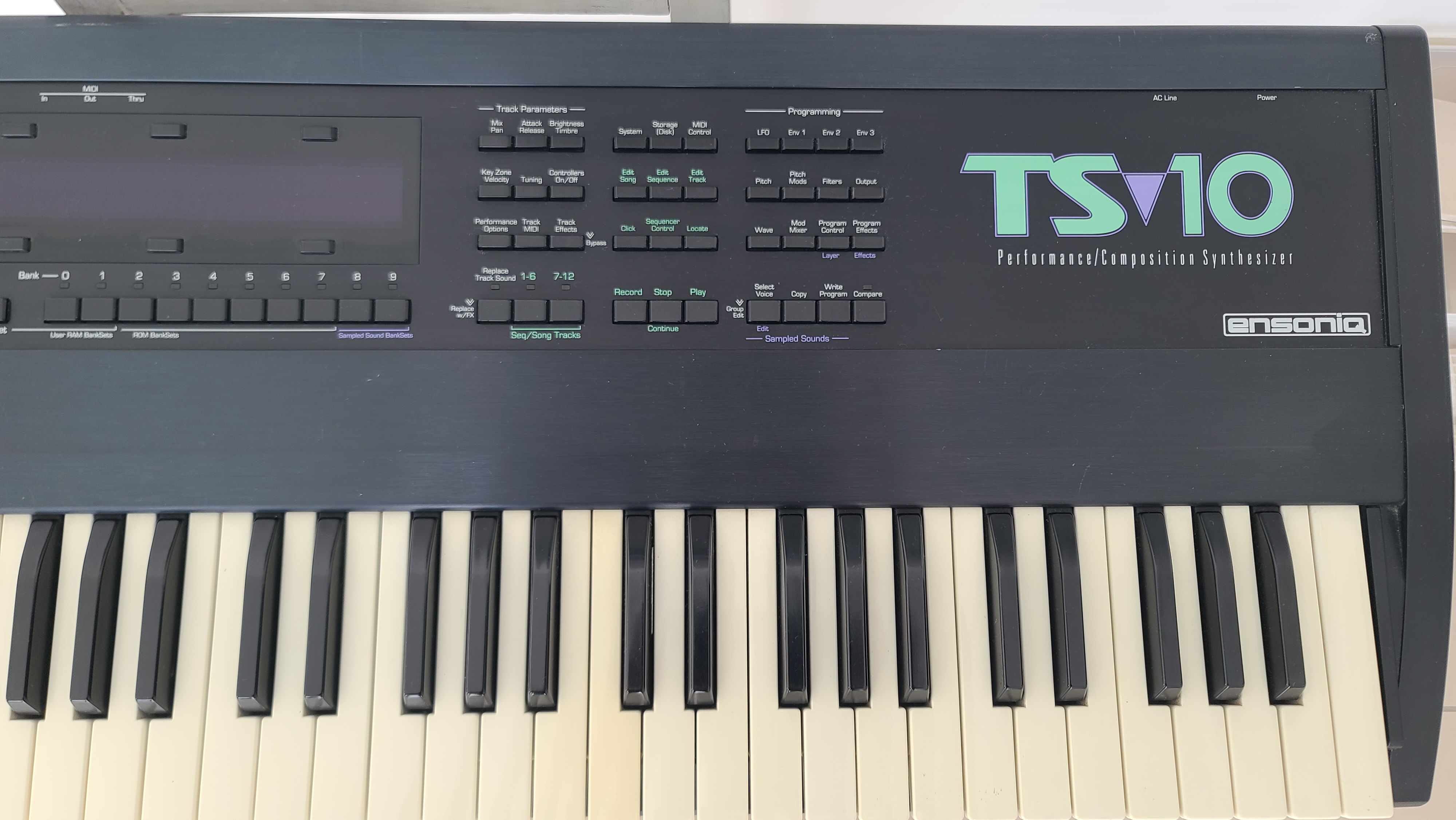 TS10 - Ensoniq TS10 - Audiofanzine TS10 - Ensoniq TS10 - Audiofanzine