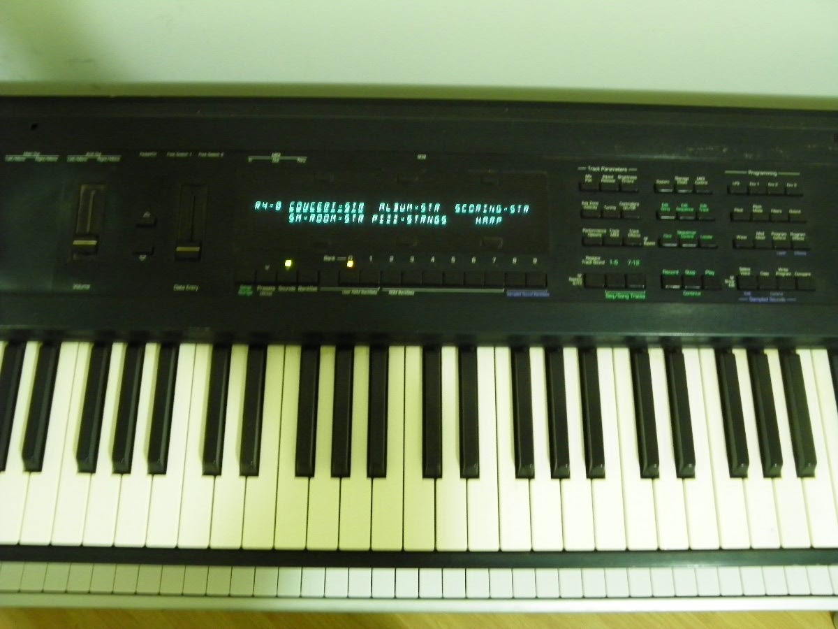 Photo Ensoniq TS12 Ensoniq TS12 (92823) (533172) Audiofanzine