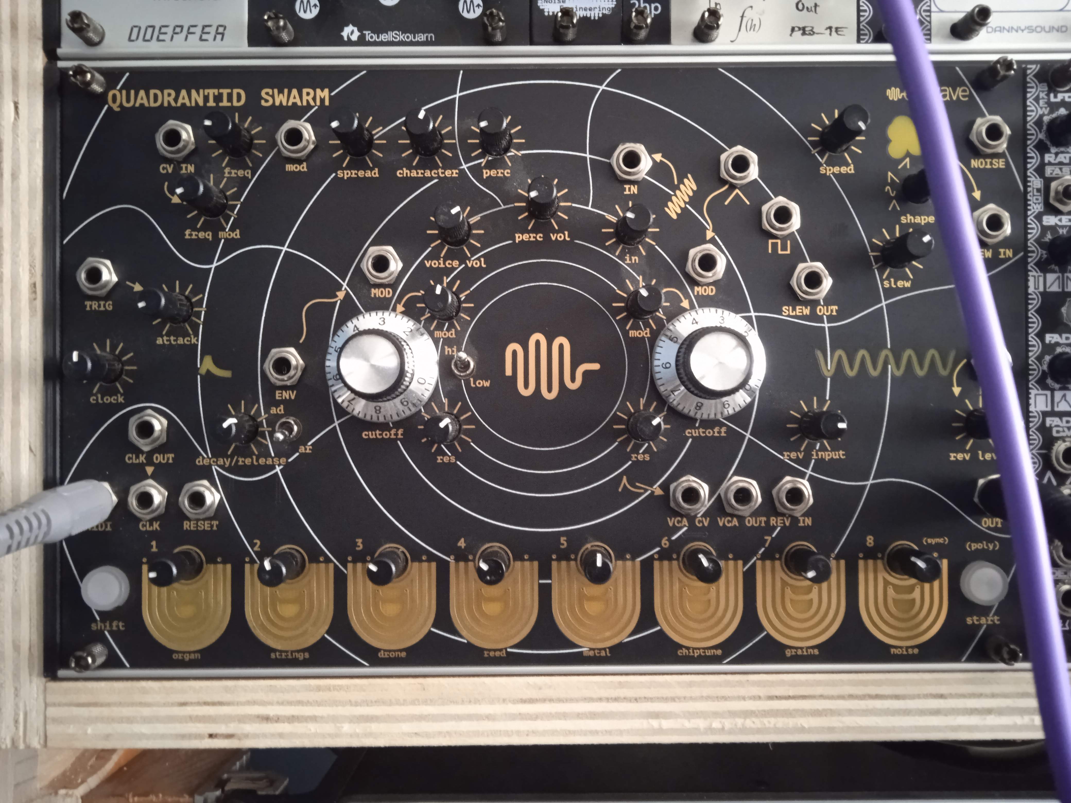 Quadrantid Swarm - Eowave Quadrantid Swarm - Audiofanzine