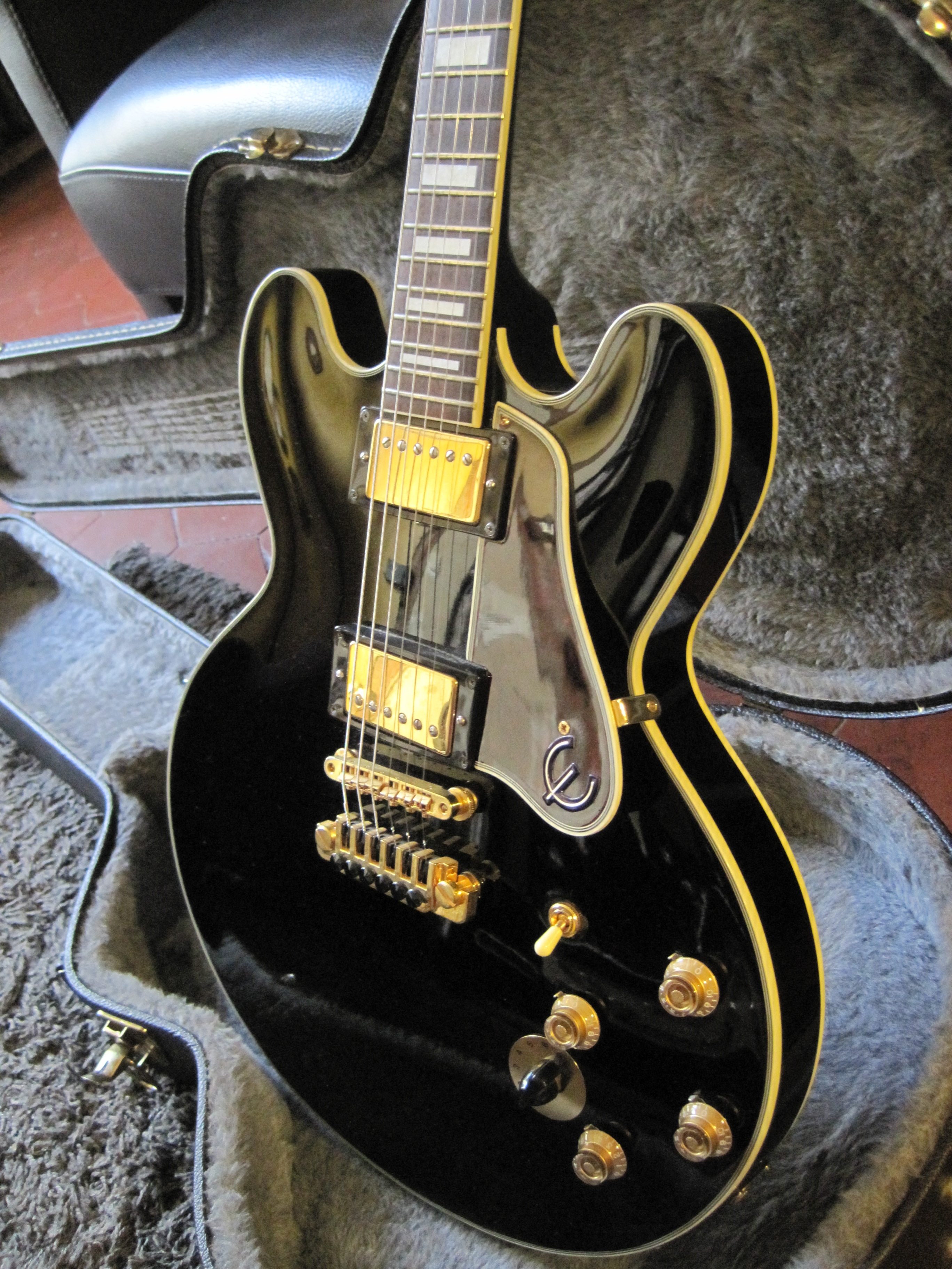 Epiphone B. B. King Lucille Image (#467560) - Audiofanzine