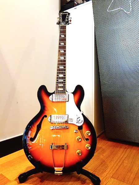 did beatles use epiphone casino coupe