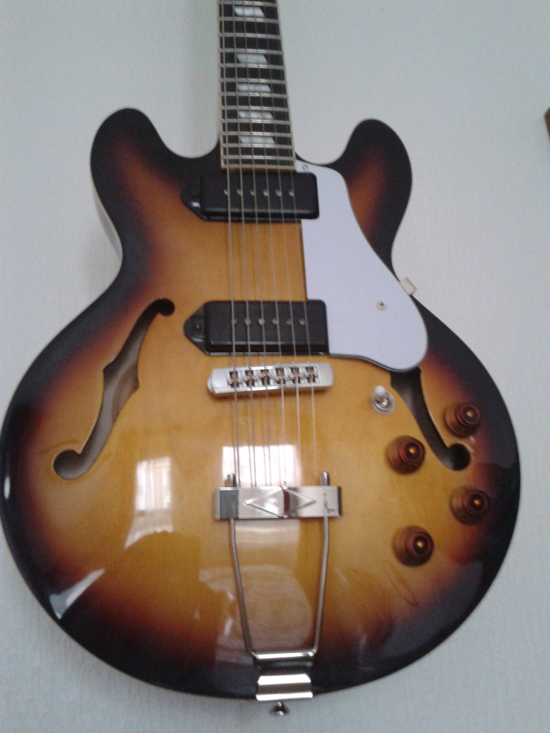 epiphone casino coupe left handed