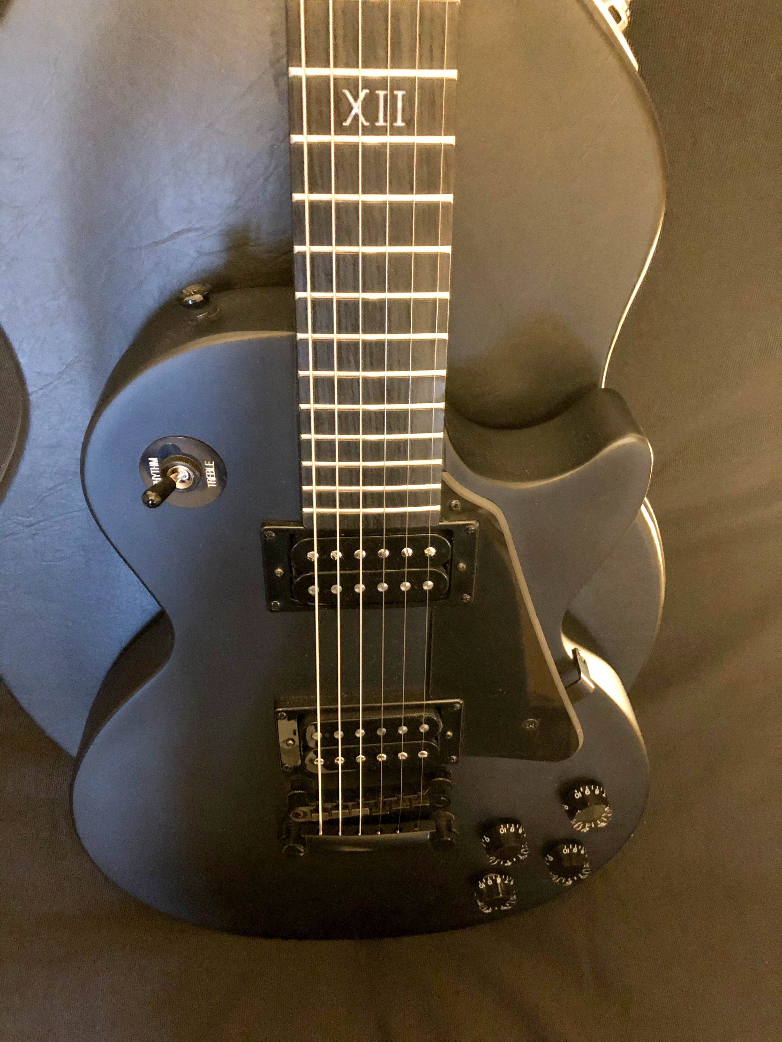 epiphone les paul gothic epiphone les paul gothic