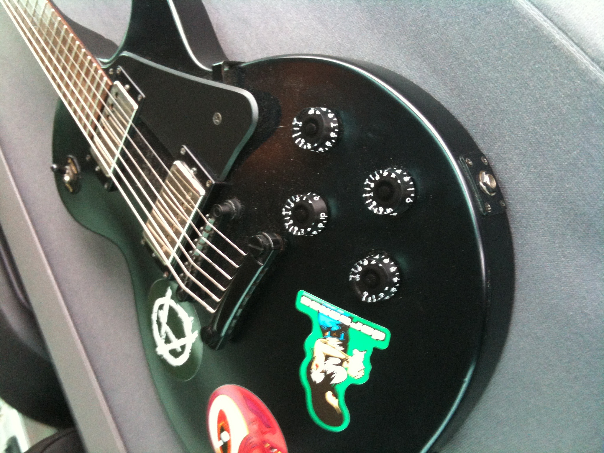Photo Epiphone Goth Les Paul Studio Epiphone [Goth Series] Goth Les