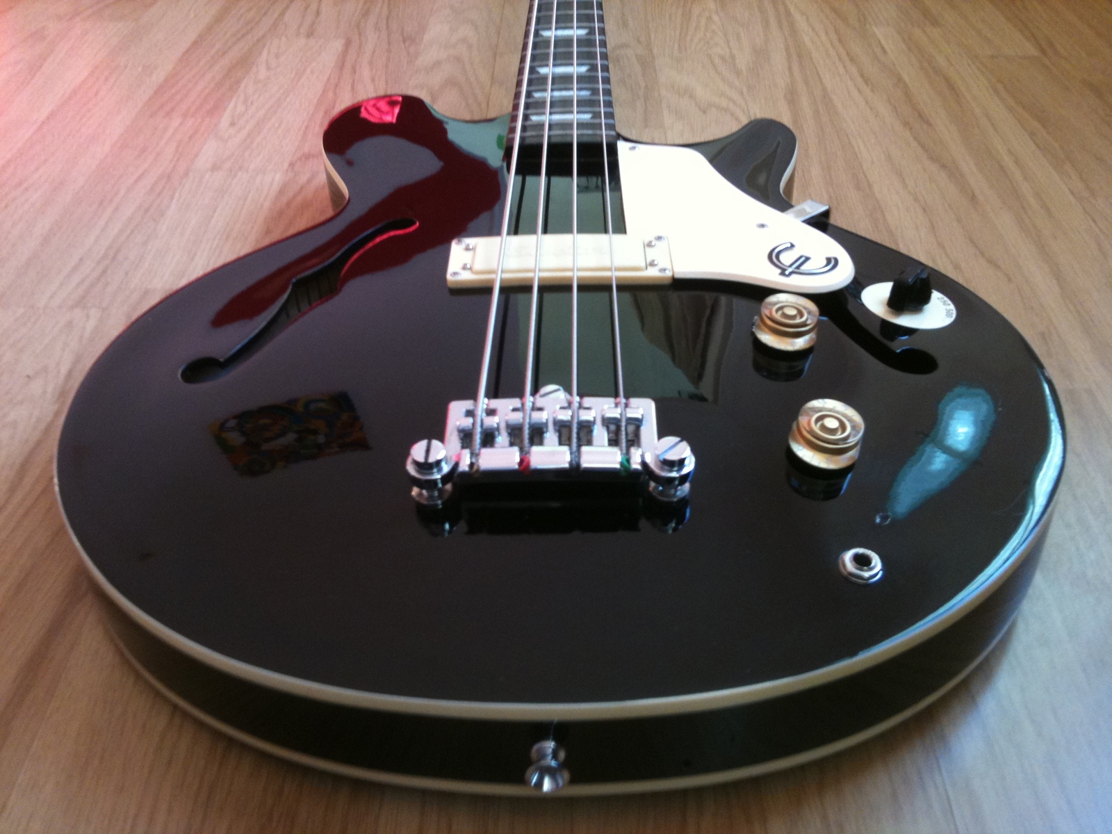 Epiphone Jack Casady Signature Bass image (184319) Audiofanzine