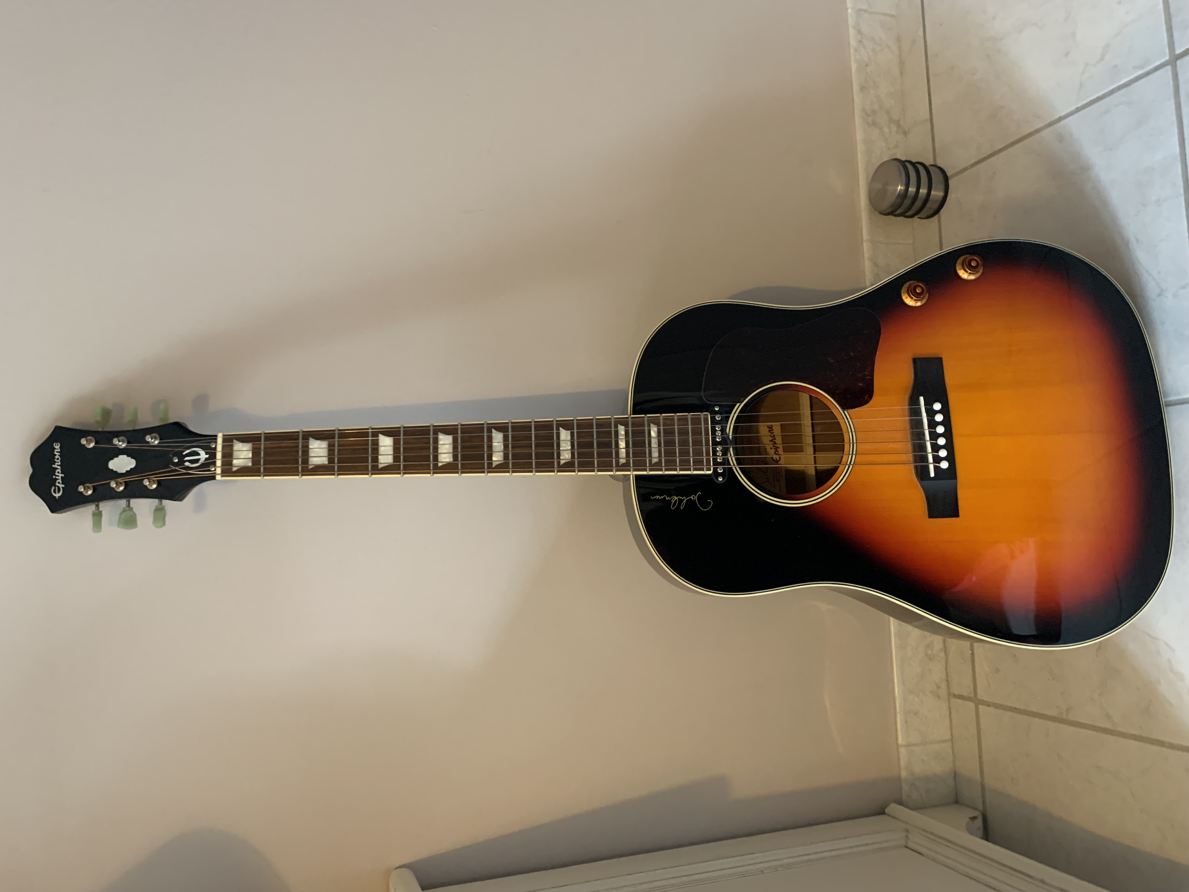 John Lennon EJ-160E - Epiphone John Lennon EJ-160E