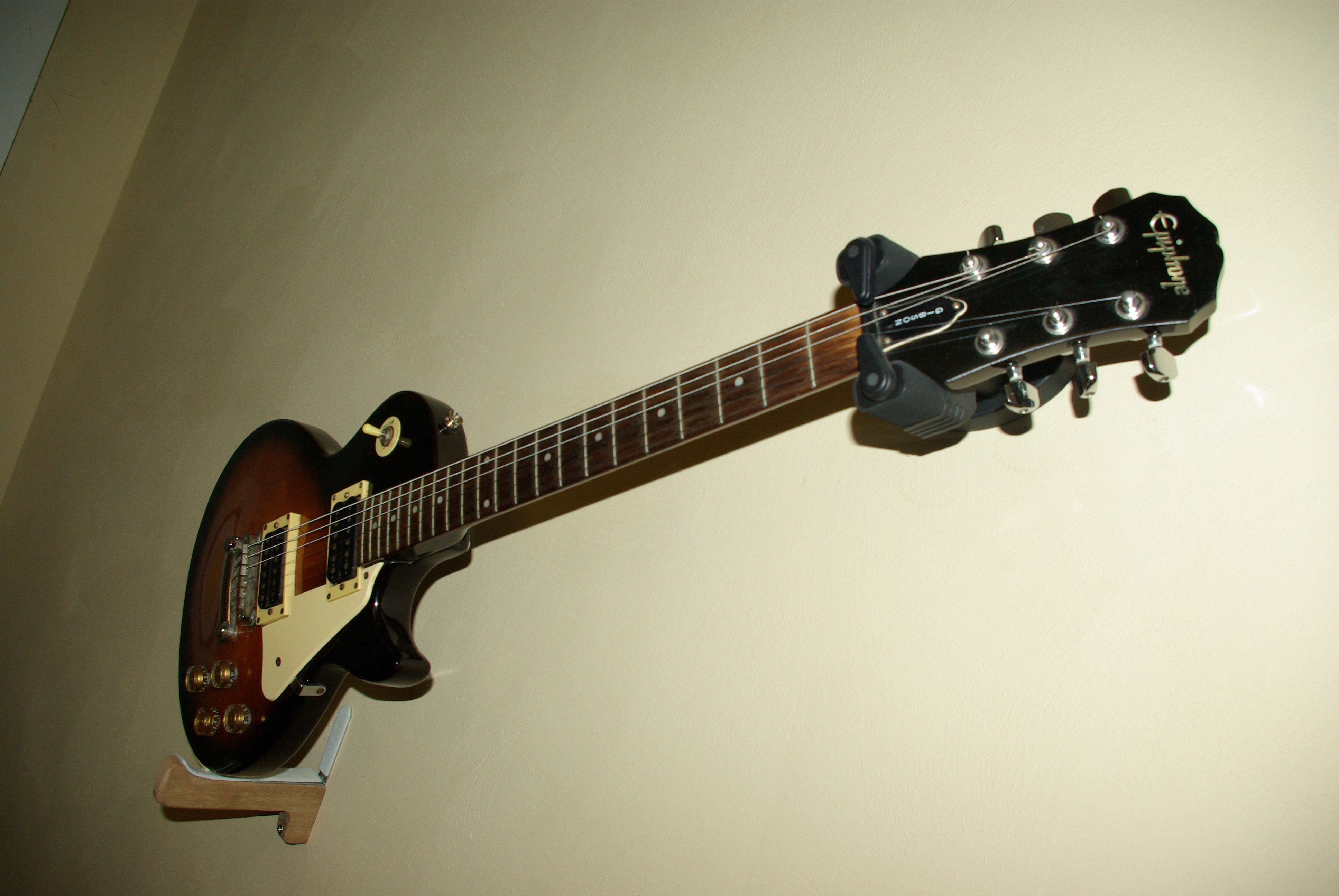 Epiphone les paul 100 image 1923886 audiofanzine