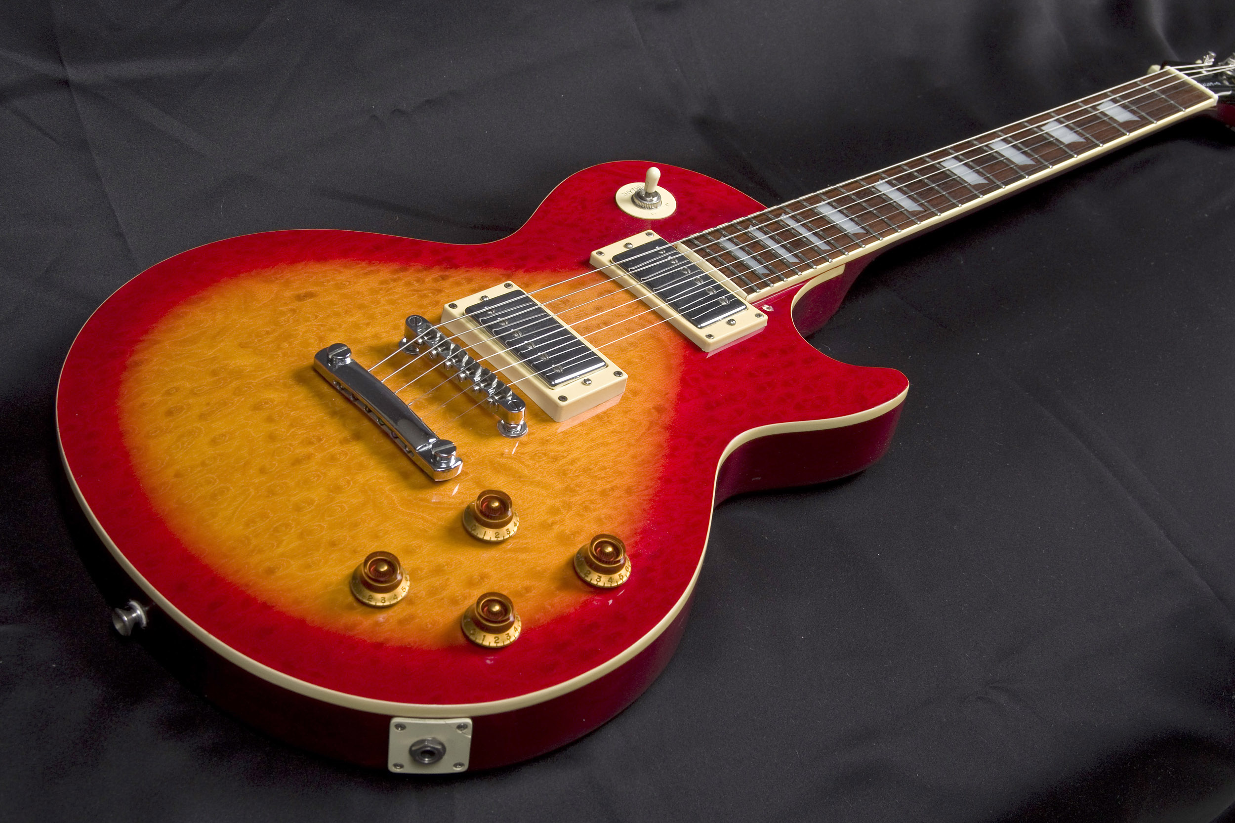 Epiphone Les Paul Classic Birds Eye image (1552624) Audiofanzine