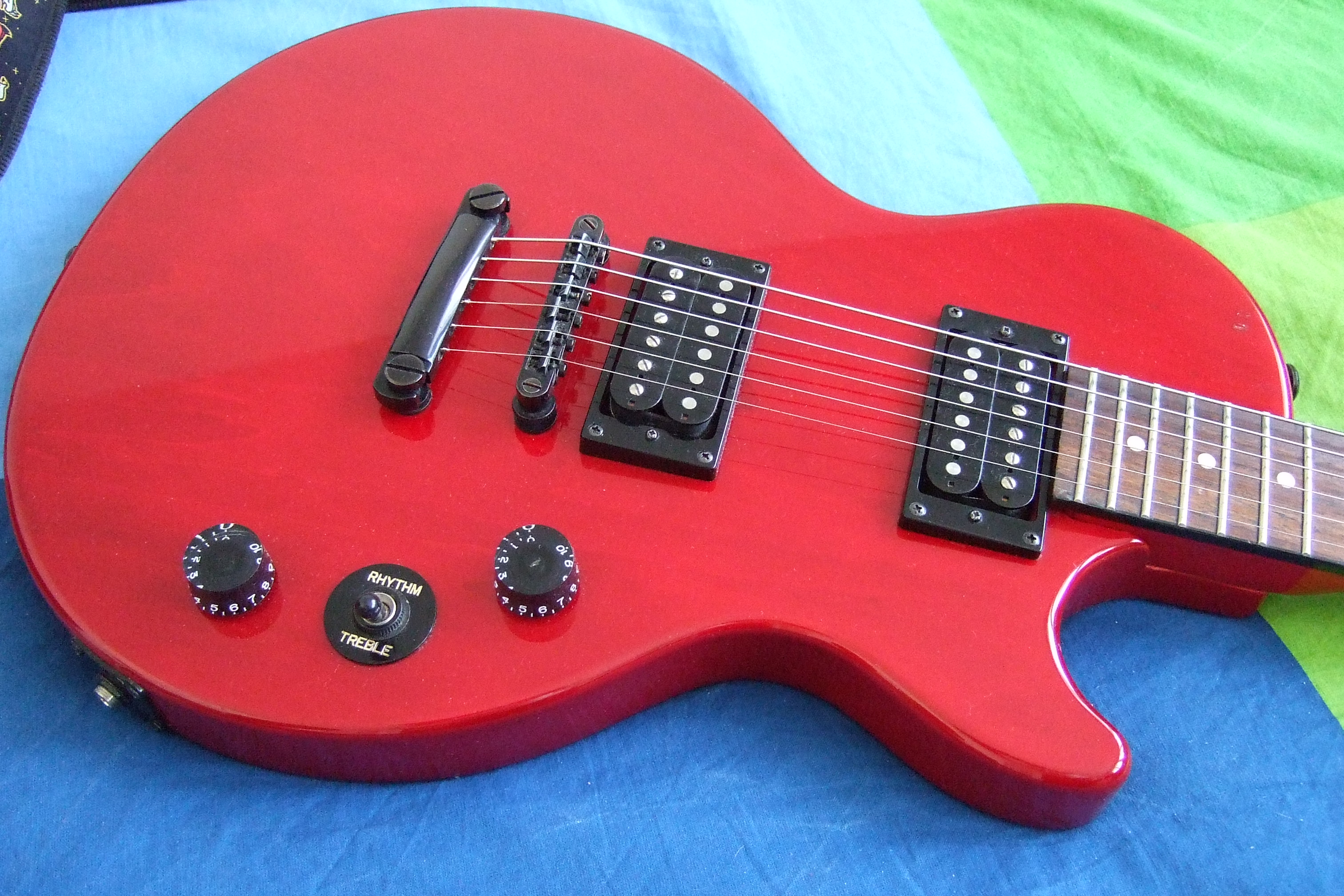 Epiphone Les Paul Studio Wine Red 惑星科学者 | www.mendozaestudio.com