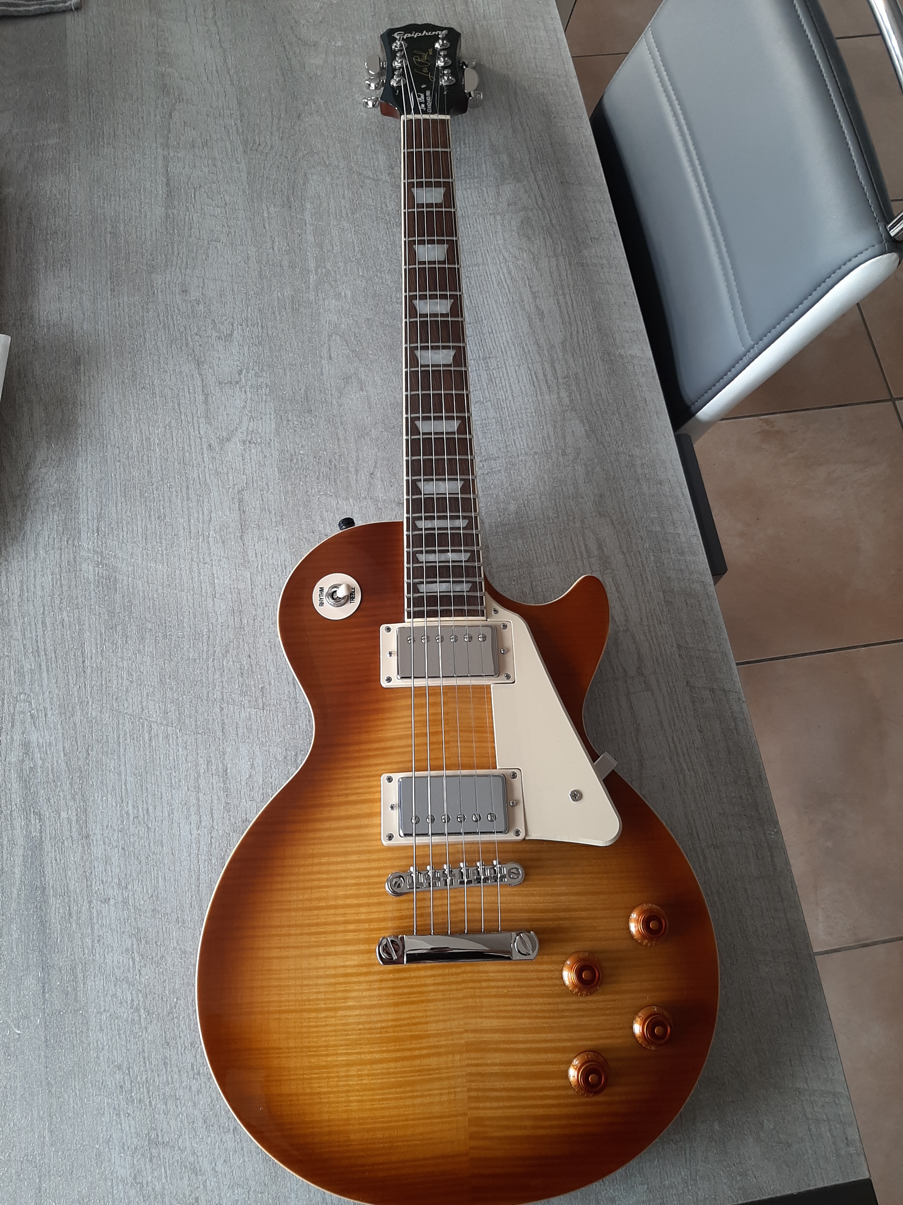 Les Paul Standard Plain Top Epiphone - Audiofanzine