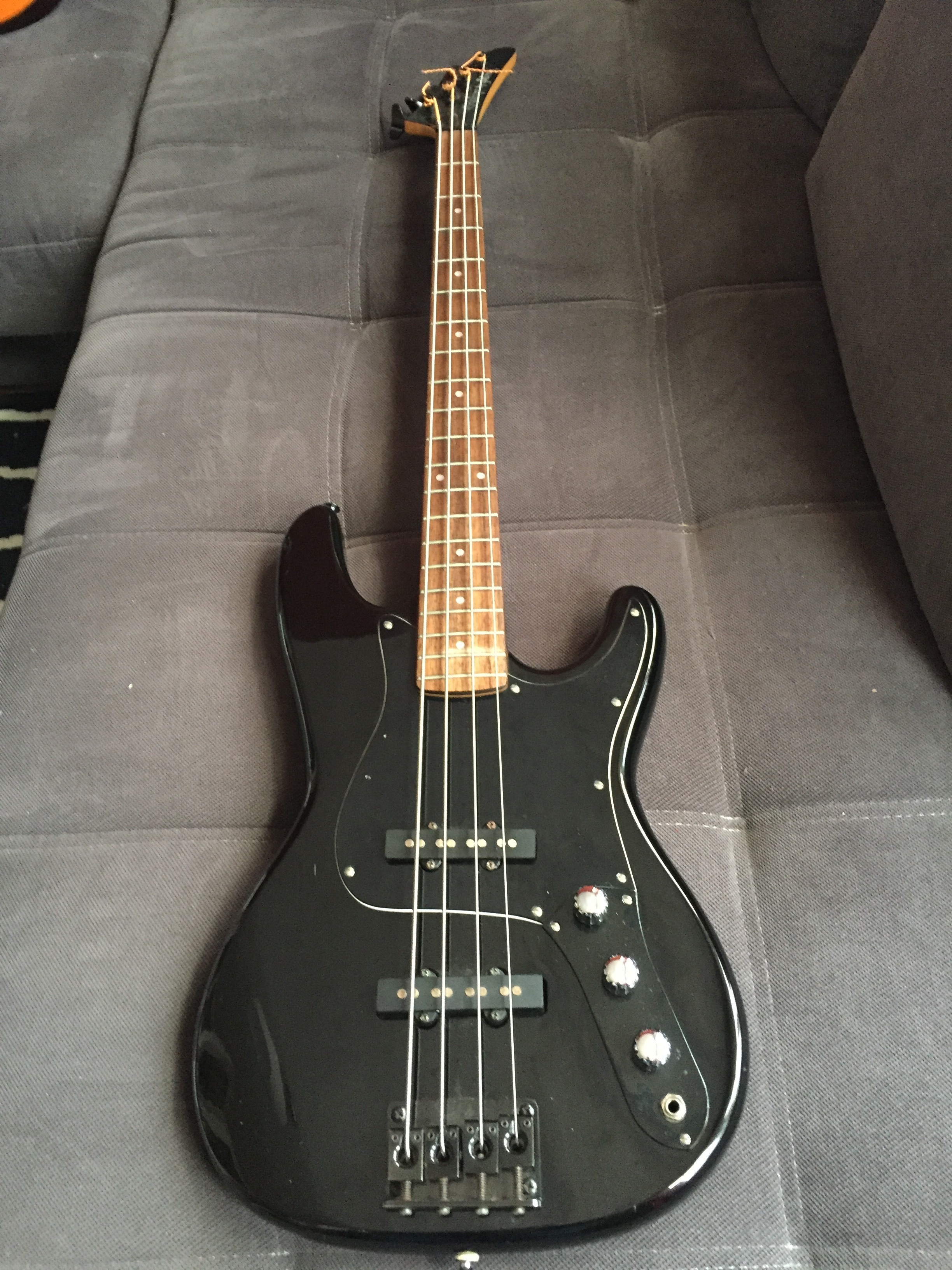 Photo Epiphone Rock Bass Epiphone Rock Bass (2742) (1652858