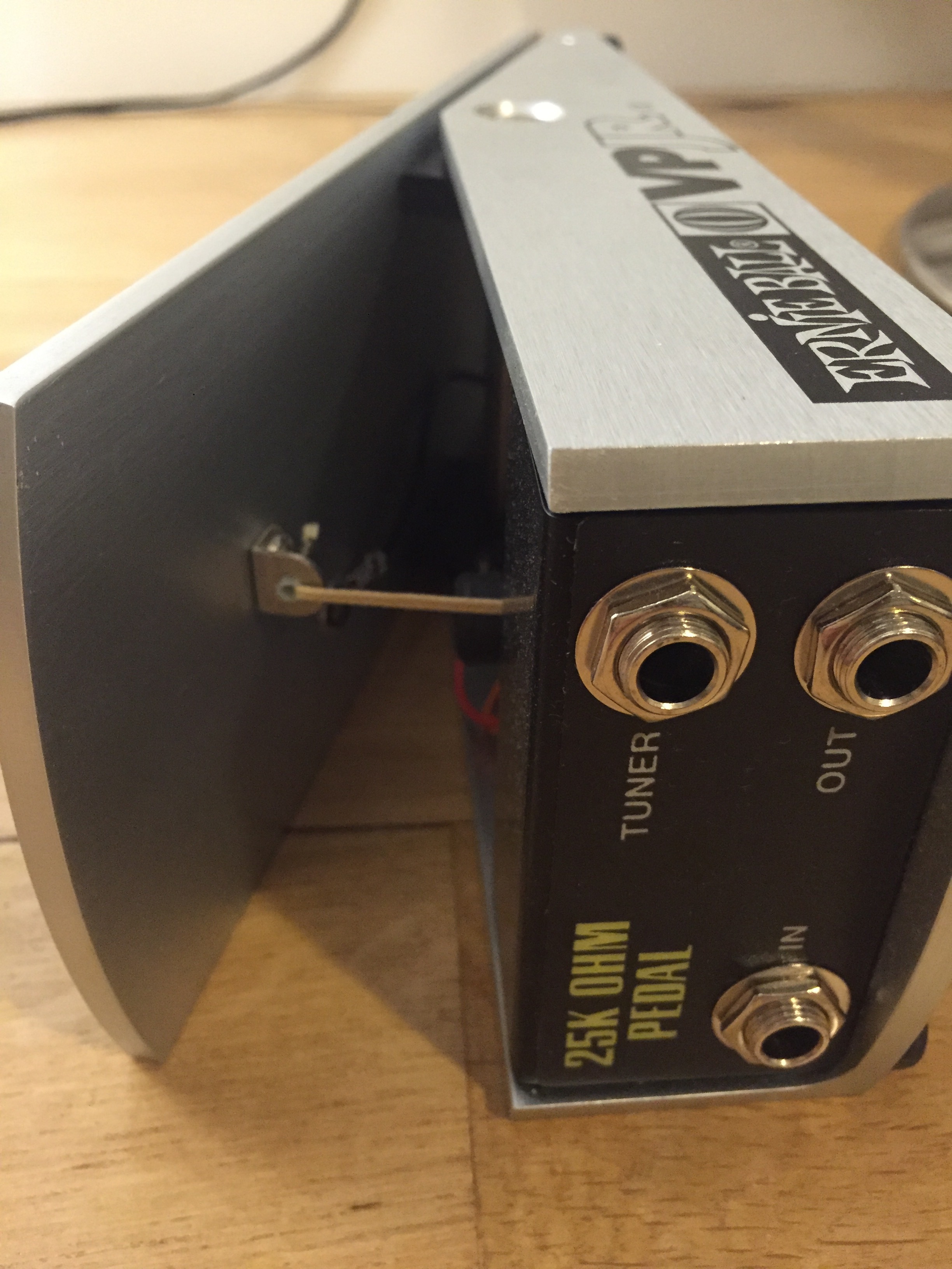 Ernie Ball 6181 VP Jr 25K image (1773857) Audiofanzine