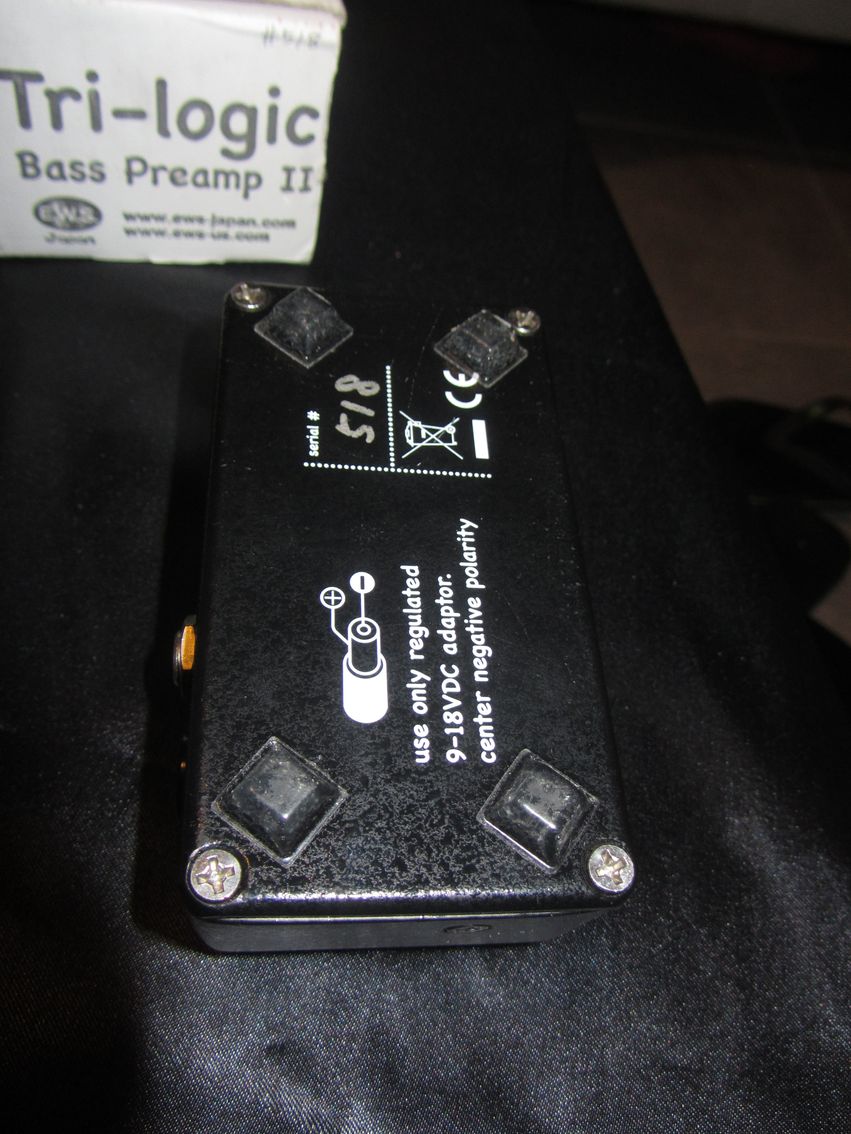 TRI-LOGIC BASS PREAMP 2 - EWS Tri-Logic Bass Preamp 2 - Audiofanzine