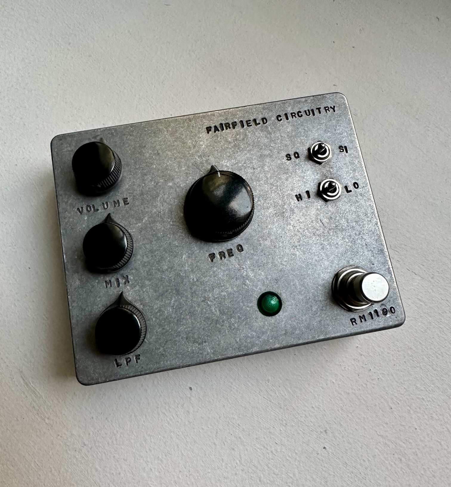 Randy's Revenge - Ring Modulator Fairfield Circuitry - Audiofanzine