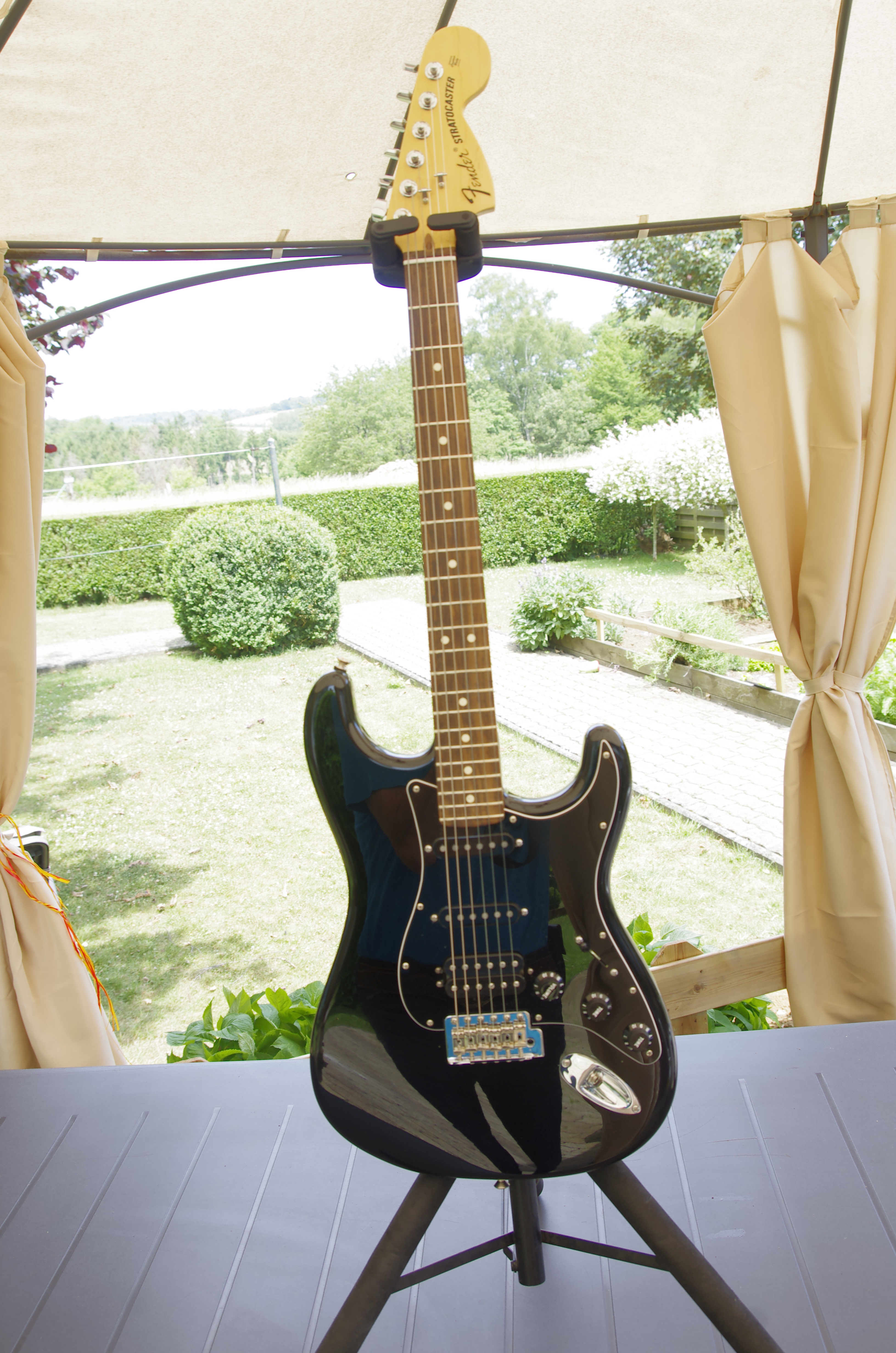 Photo Fender 30th Anniversary Limited Edition Guitar Center Stratocaster Fender Stratocaster