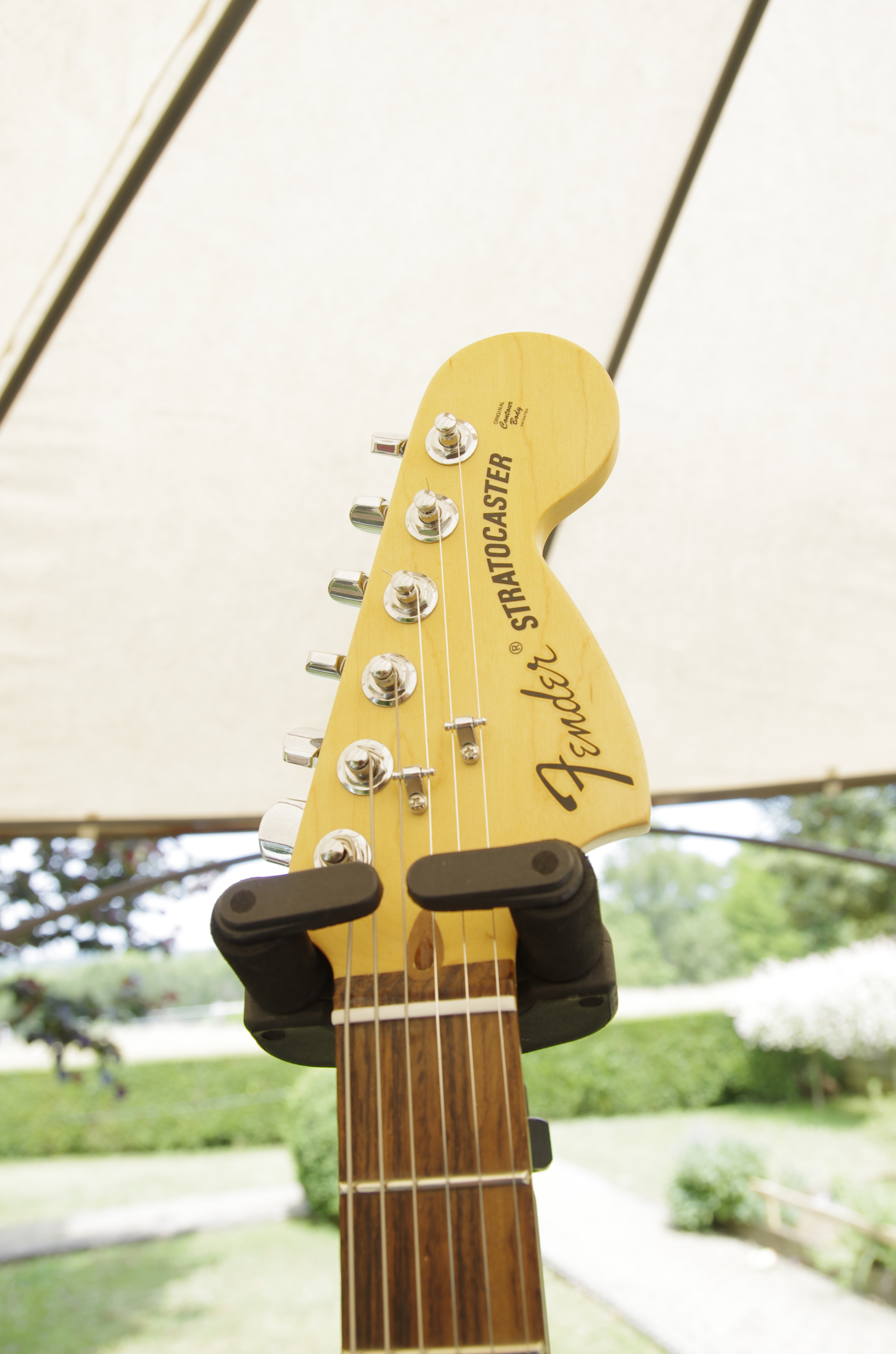 Fender 30th Anniversary Limited Edition Guitar Center Stratocaster ...