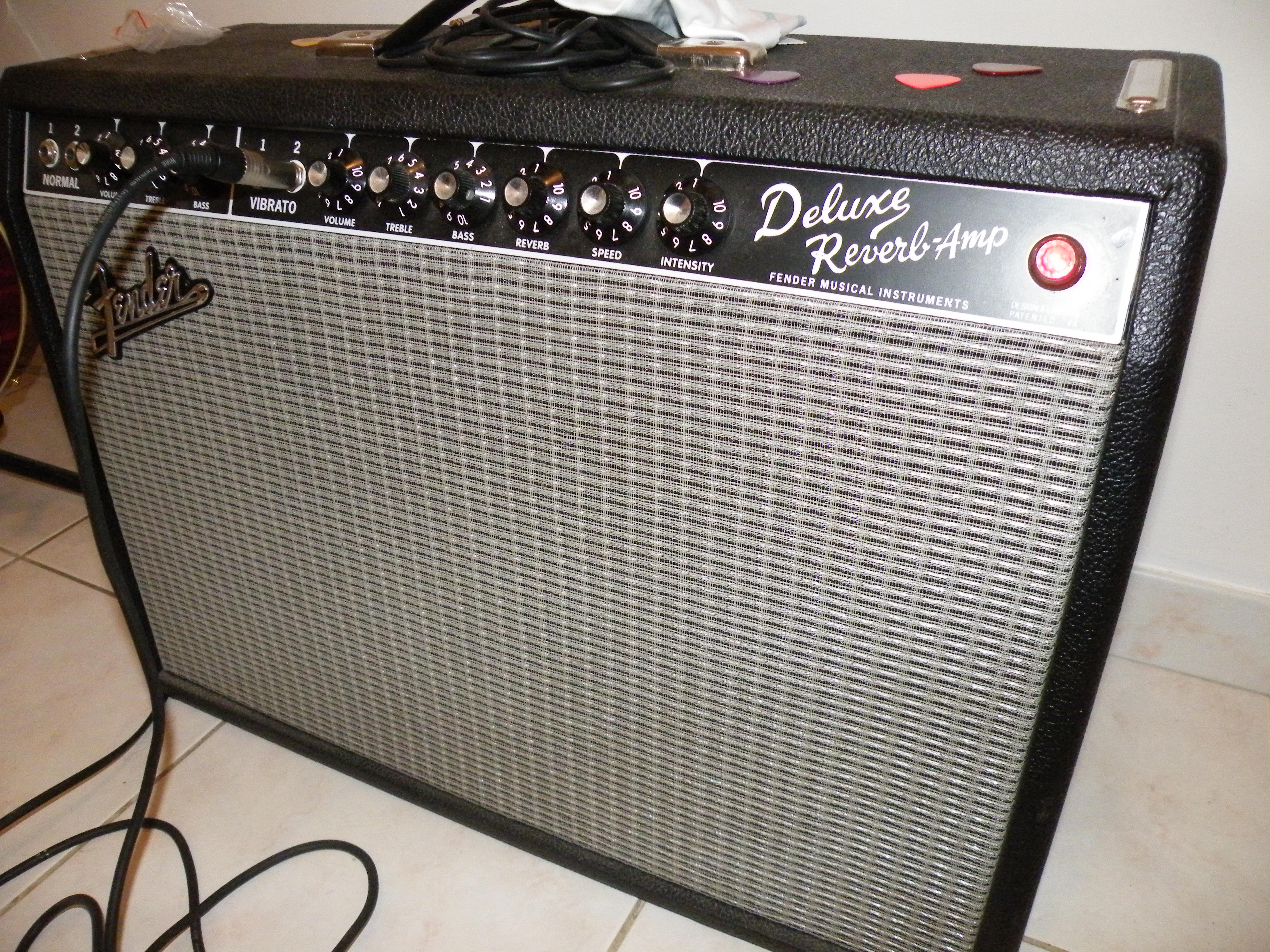 Fender '65 Deluxe Reverb [1993Current] image (483391) Audiofanzine