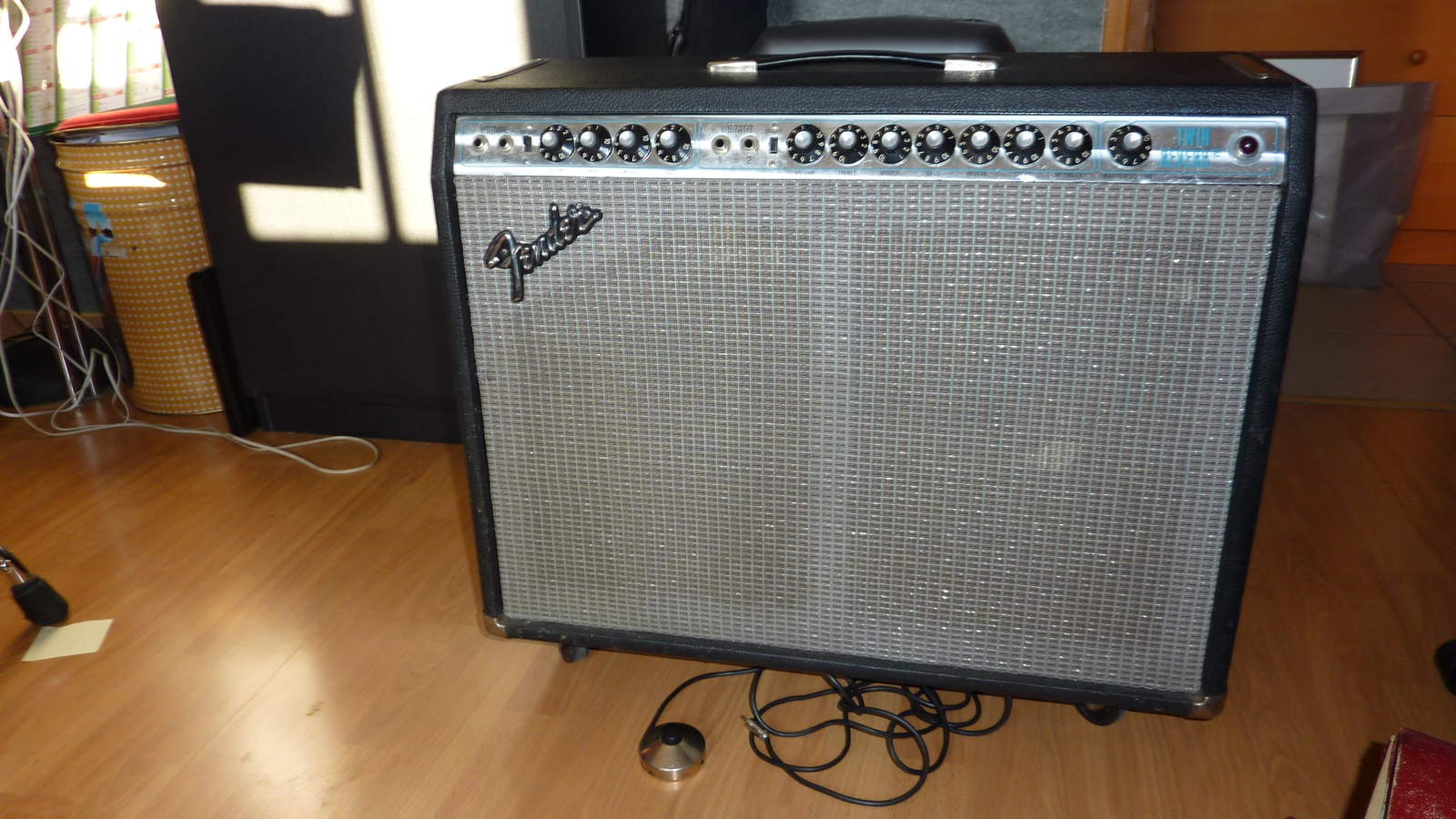 Photo Fender '65 Twin Reverb [1992-Current] : Fender Twin Reverb ...