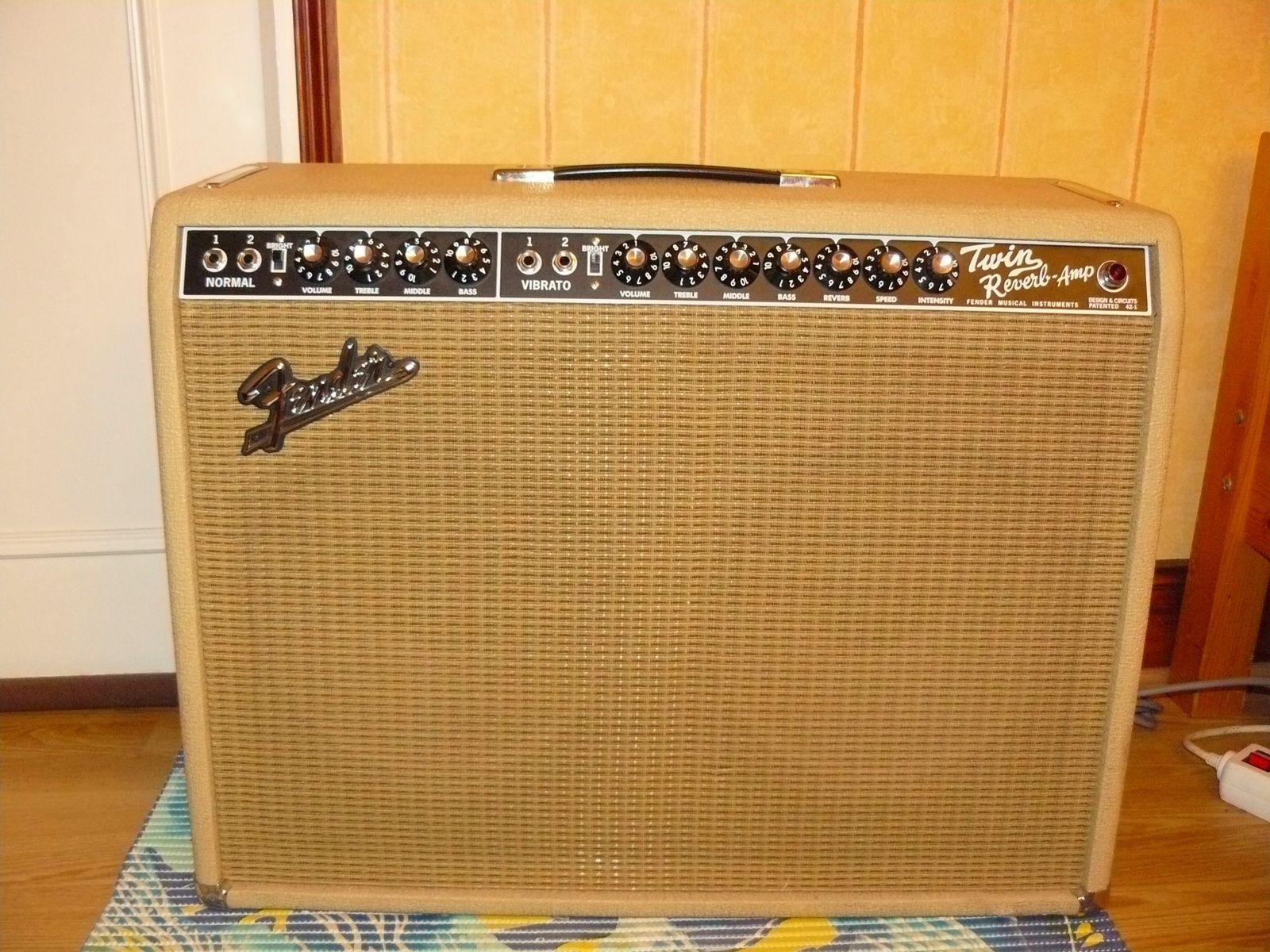 Photo Fender '65 Twin Reverb [1992-Current] : Fender Twin Reverb '65 ...