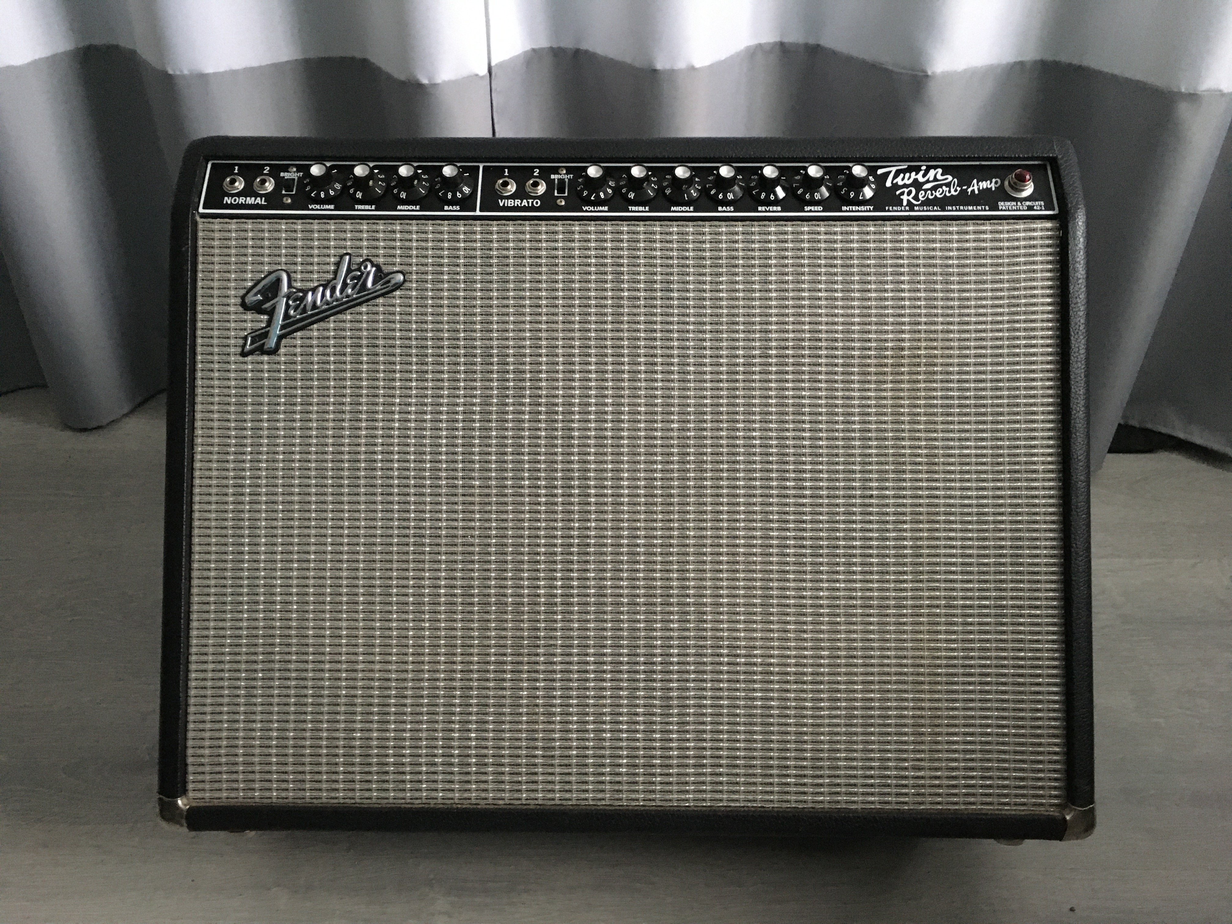 '65 Twin Reverb [1992-Current] Fender - Audiofanzine