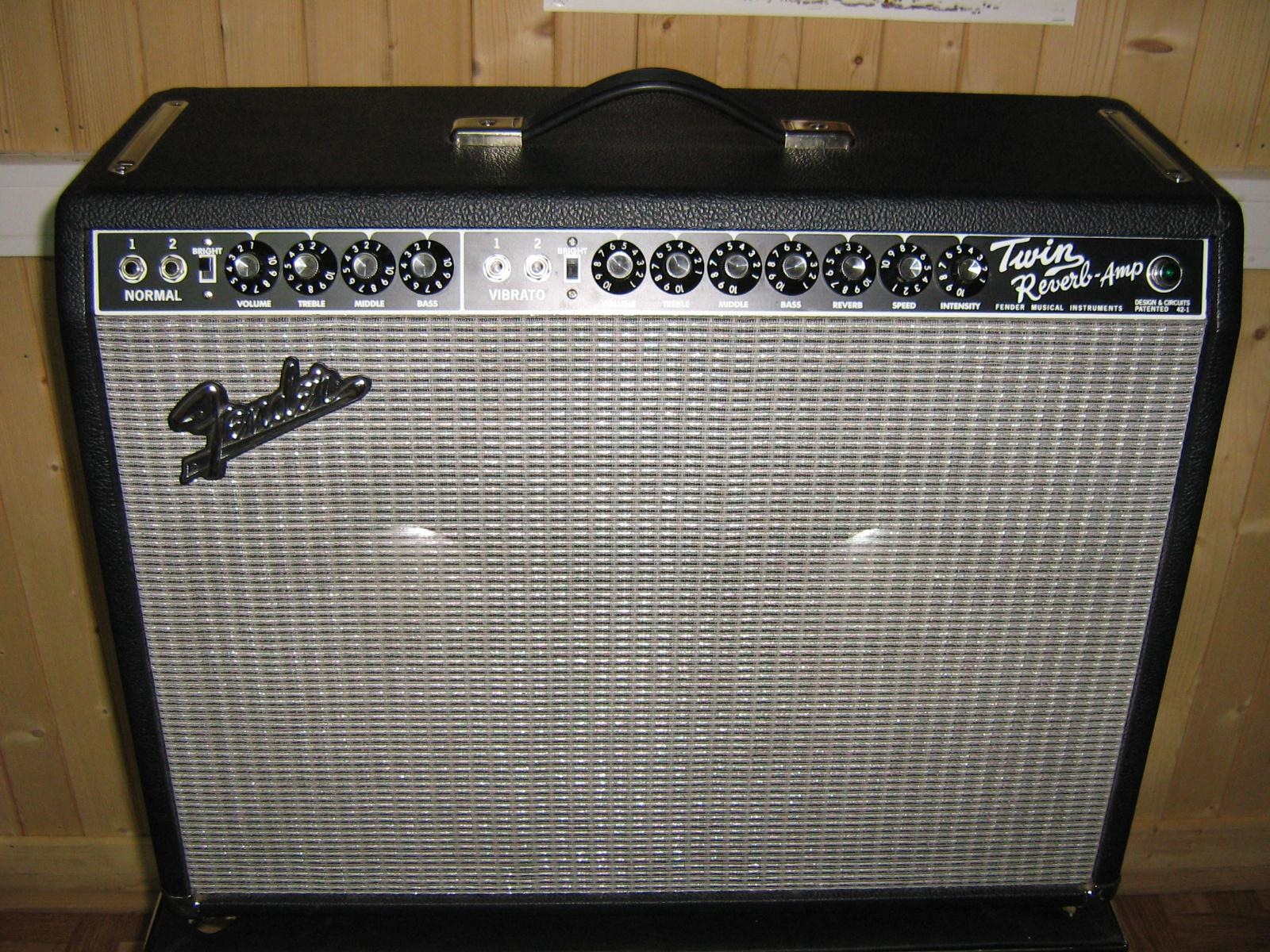 Fender 