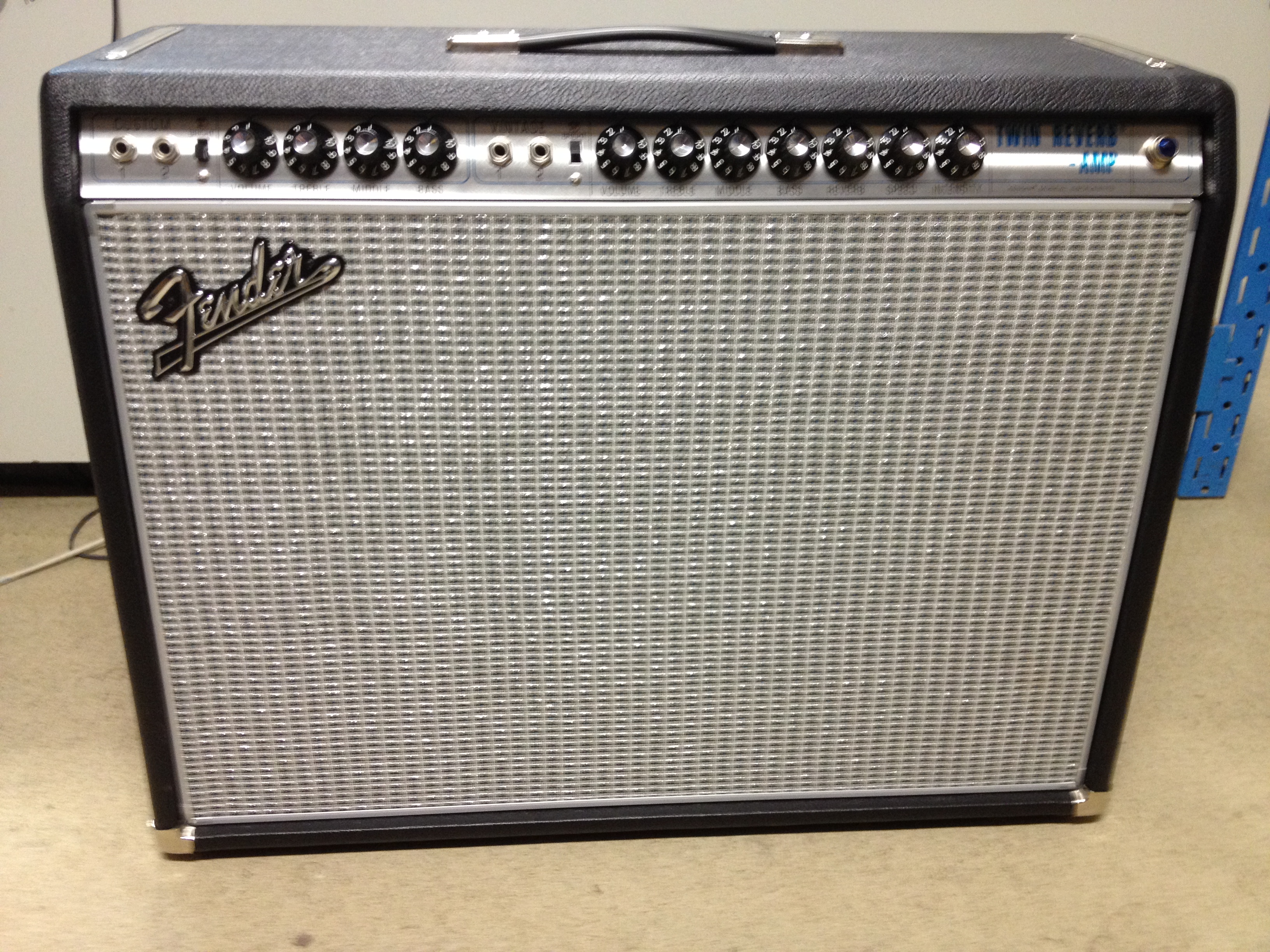 Fender '68 Custom Twin Reverb image (#786340) - Audiofanzine