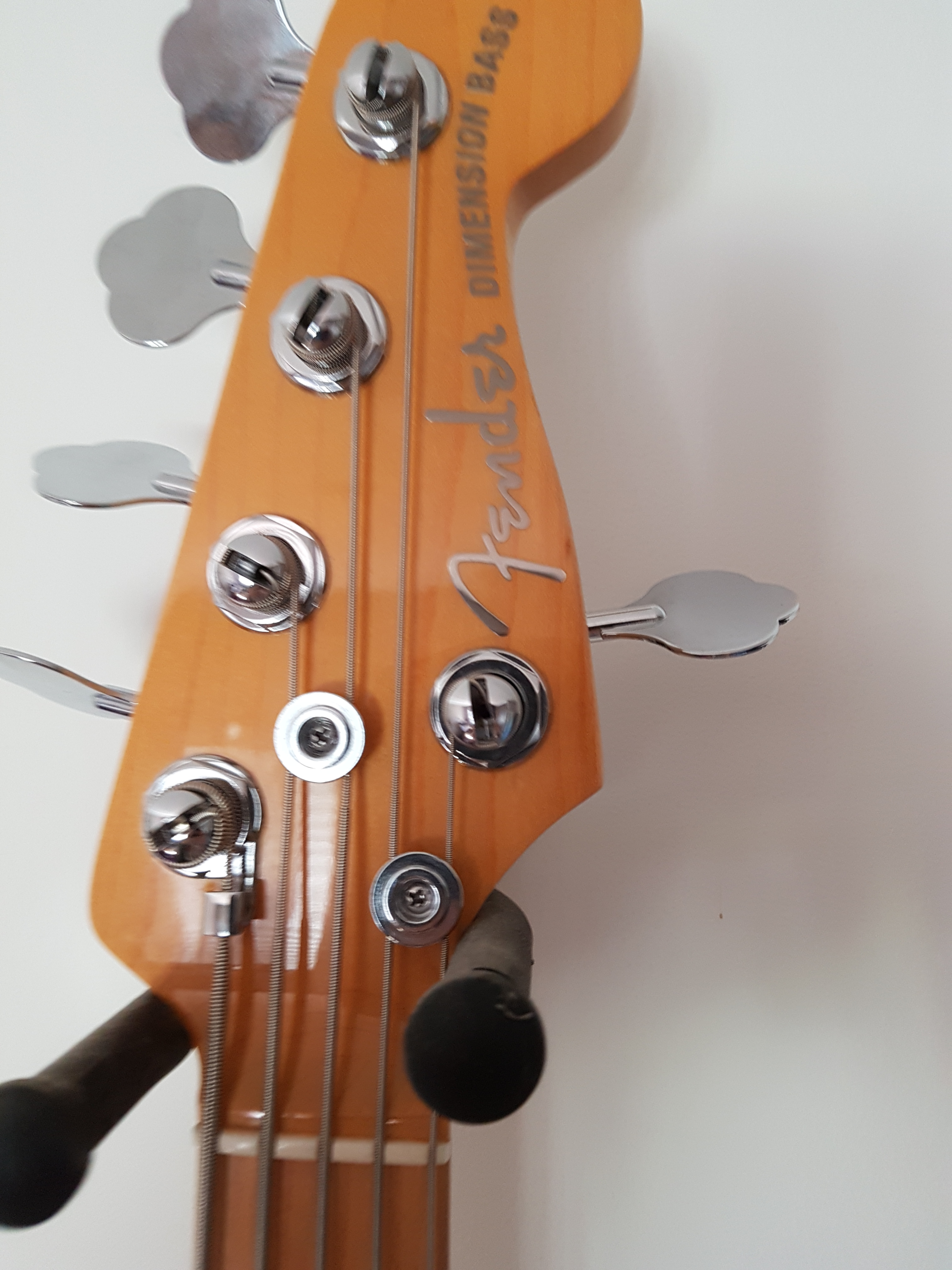 American Deluxe Dimension Bass V Hh Fender Audiofanzine