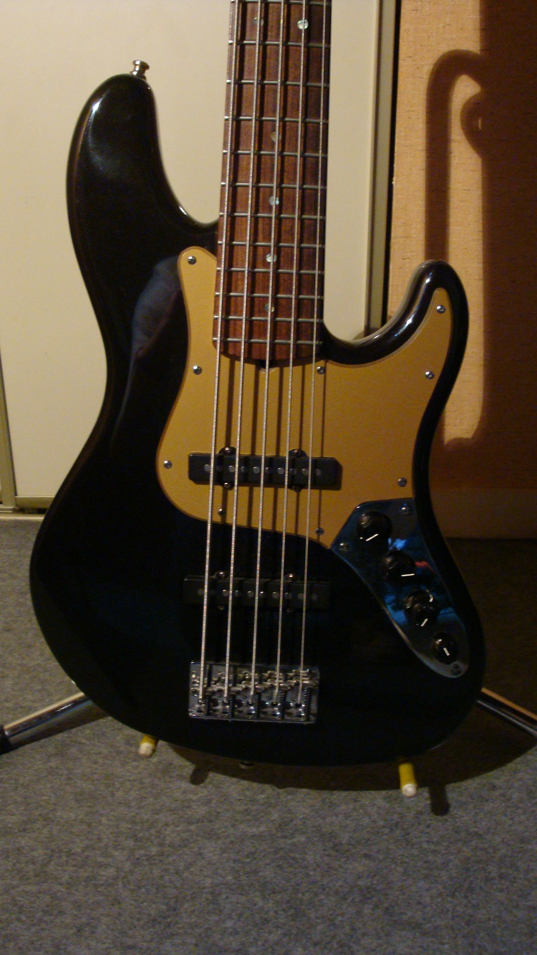 Photo Fender American Deluxe Jazz Bass V [20032009] Fender [American