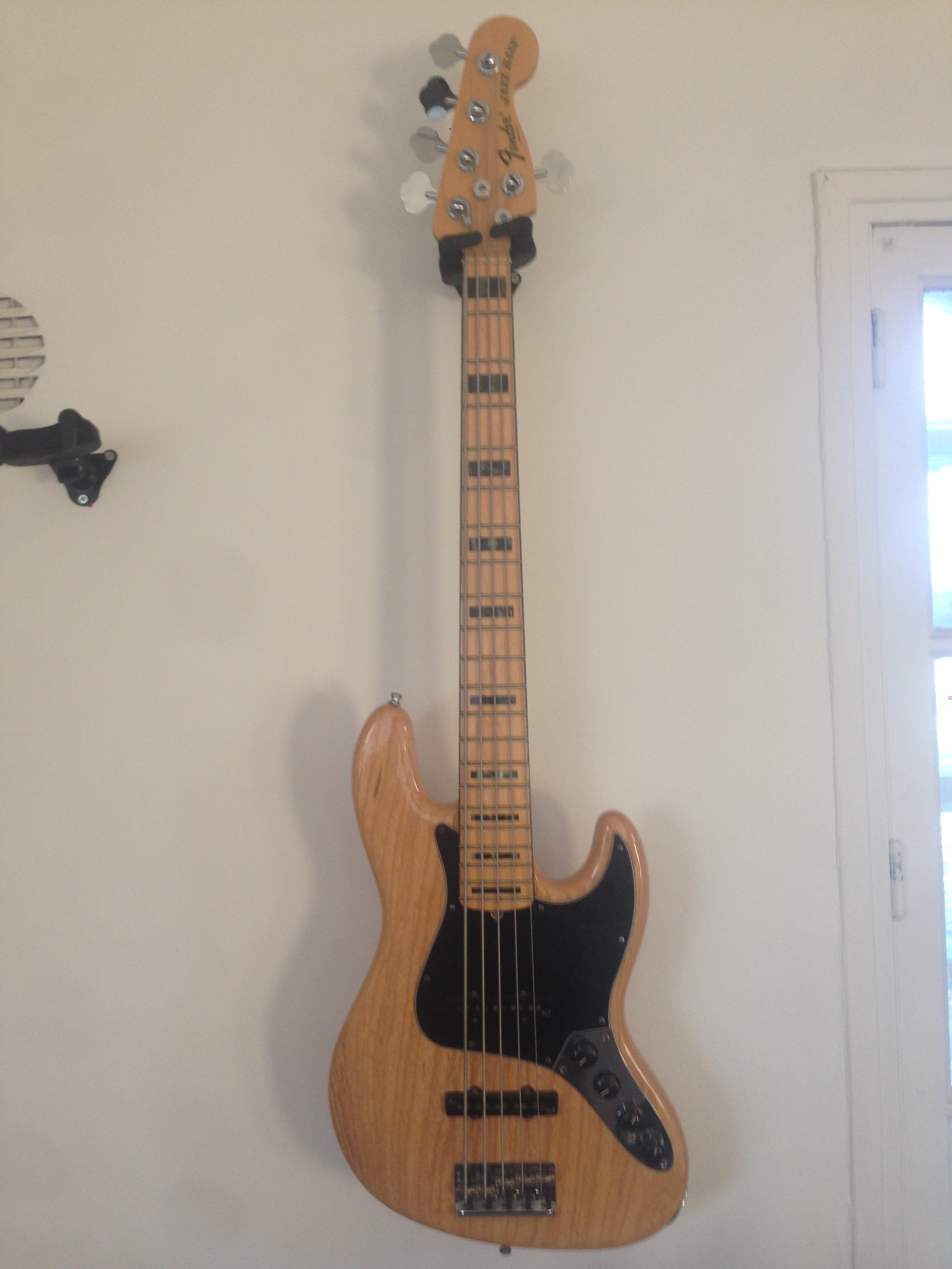 Vends Fender Jazz Bass American Deluxe 5 String Ile De France