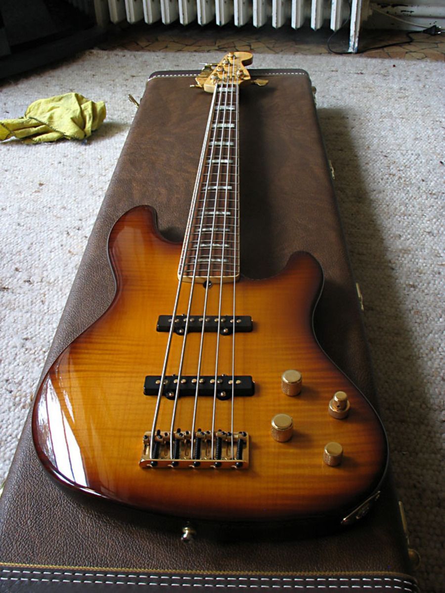 Fender American Deluxe Jazz Bass V FMT [20012003] image (19944